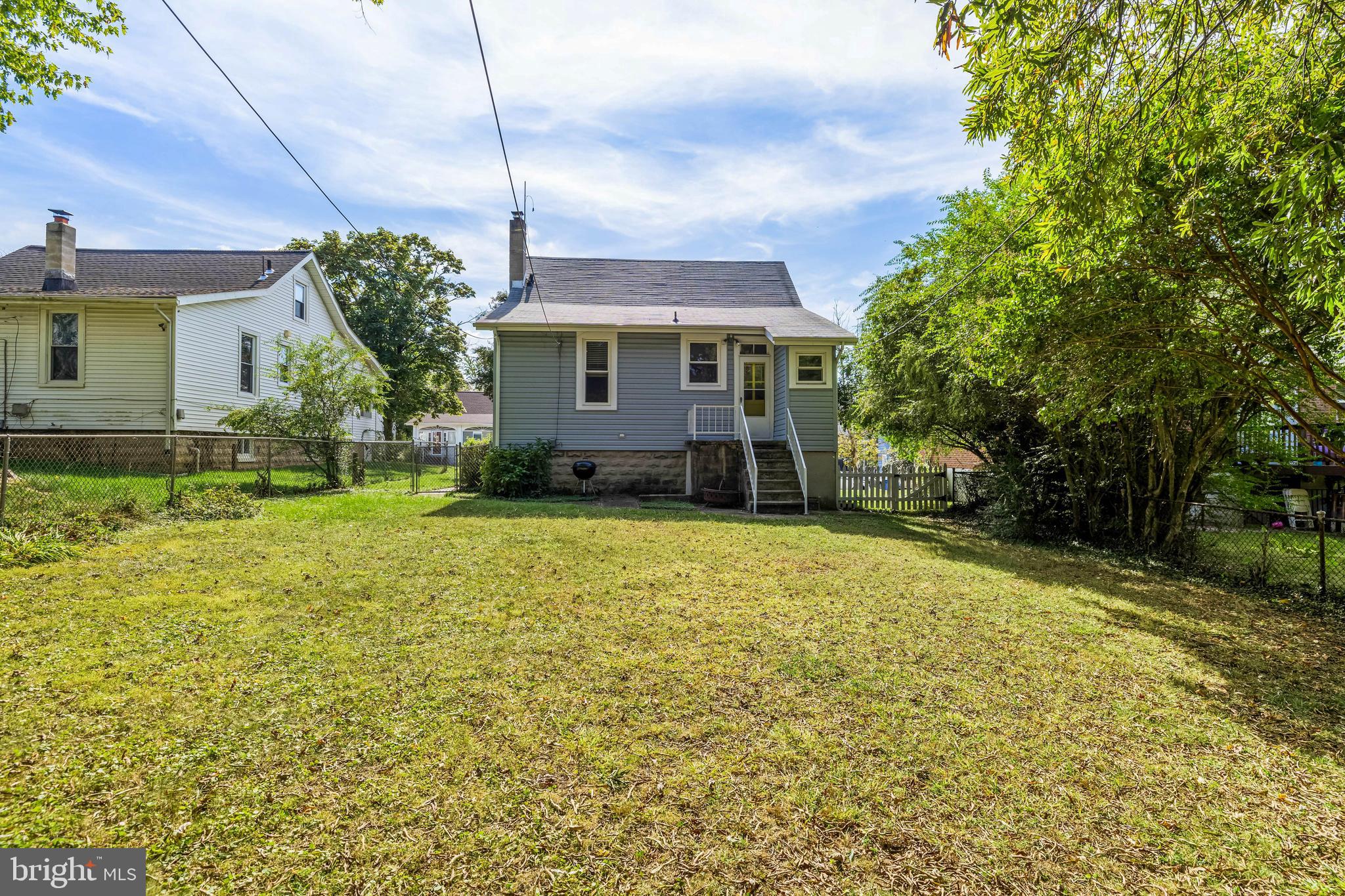 LAURAVILLE HISTORIC DISTRICT - Residential