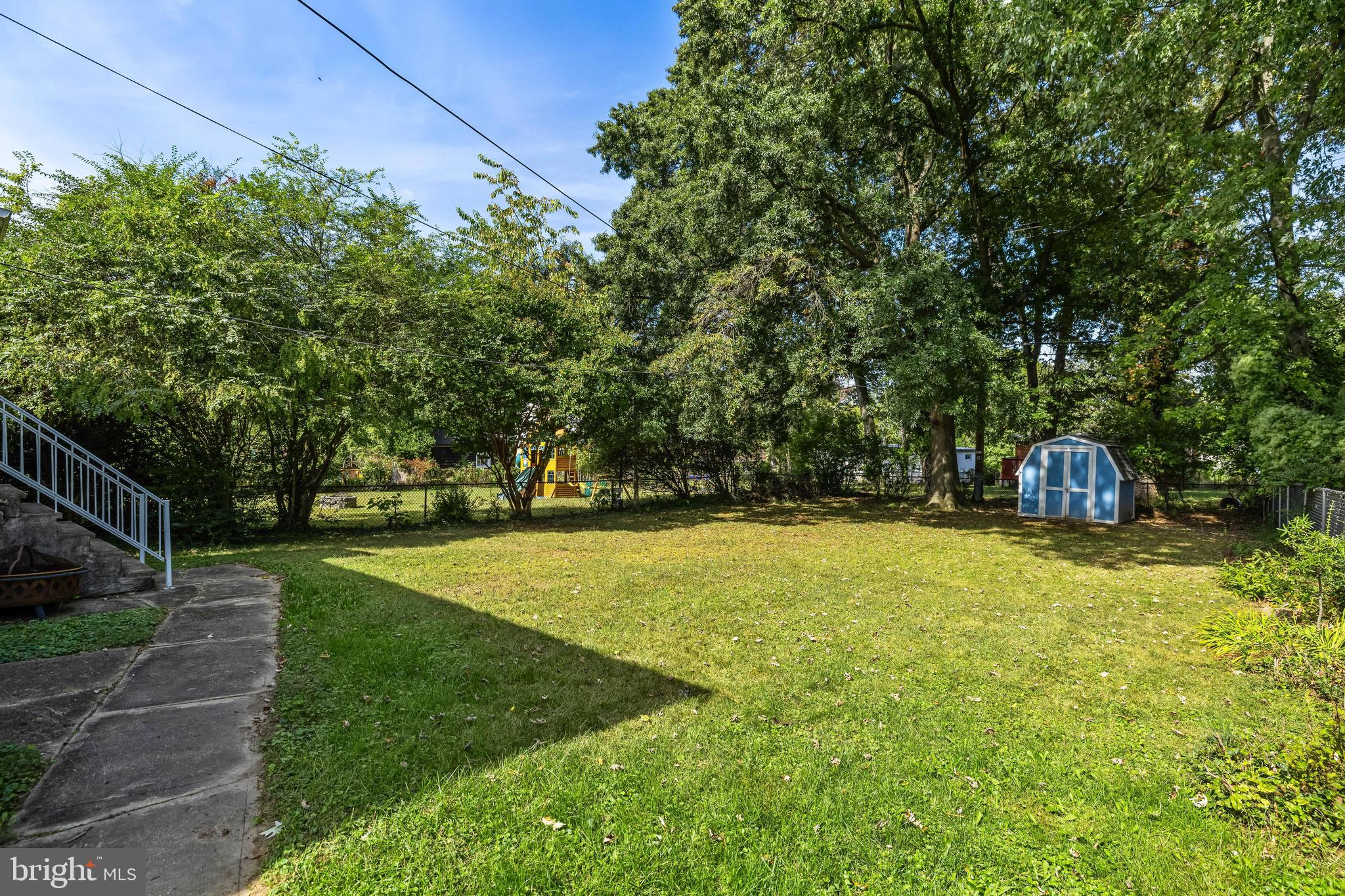 LAURAVILLE HISTORIC DISTRICT - Residential