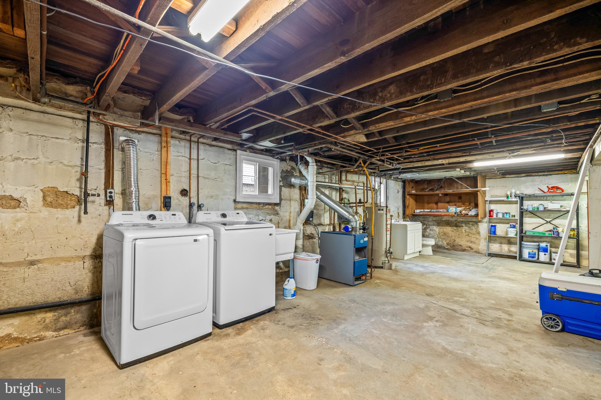 LAURAVILLE HISTORIC DISTRICT - Residential