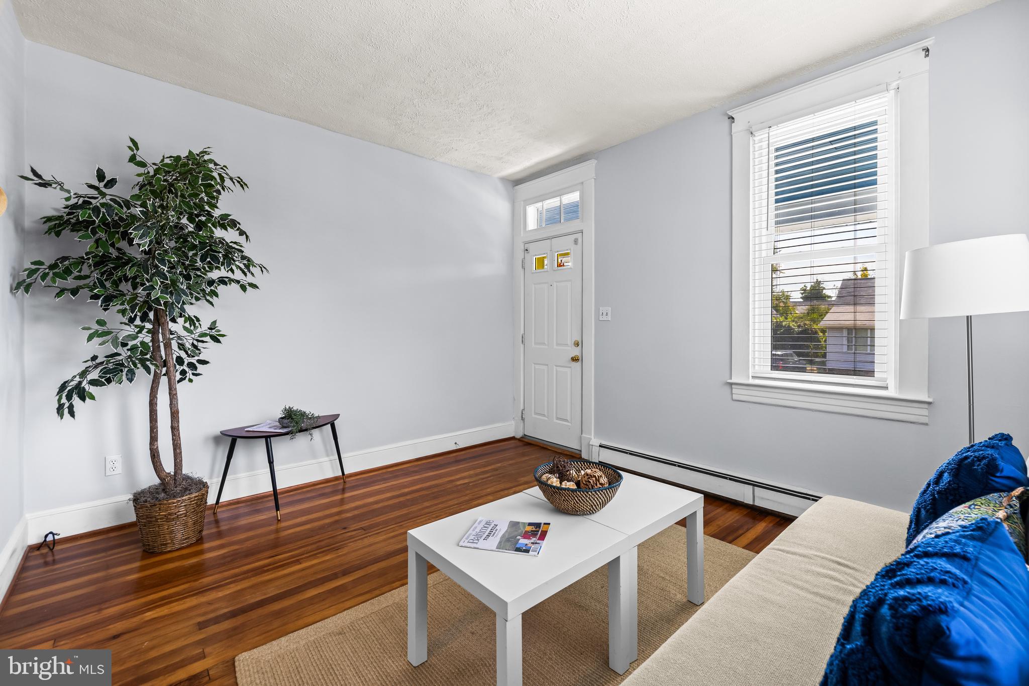 LAURAVILLE HISTORIC DISTRICT - Residential