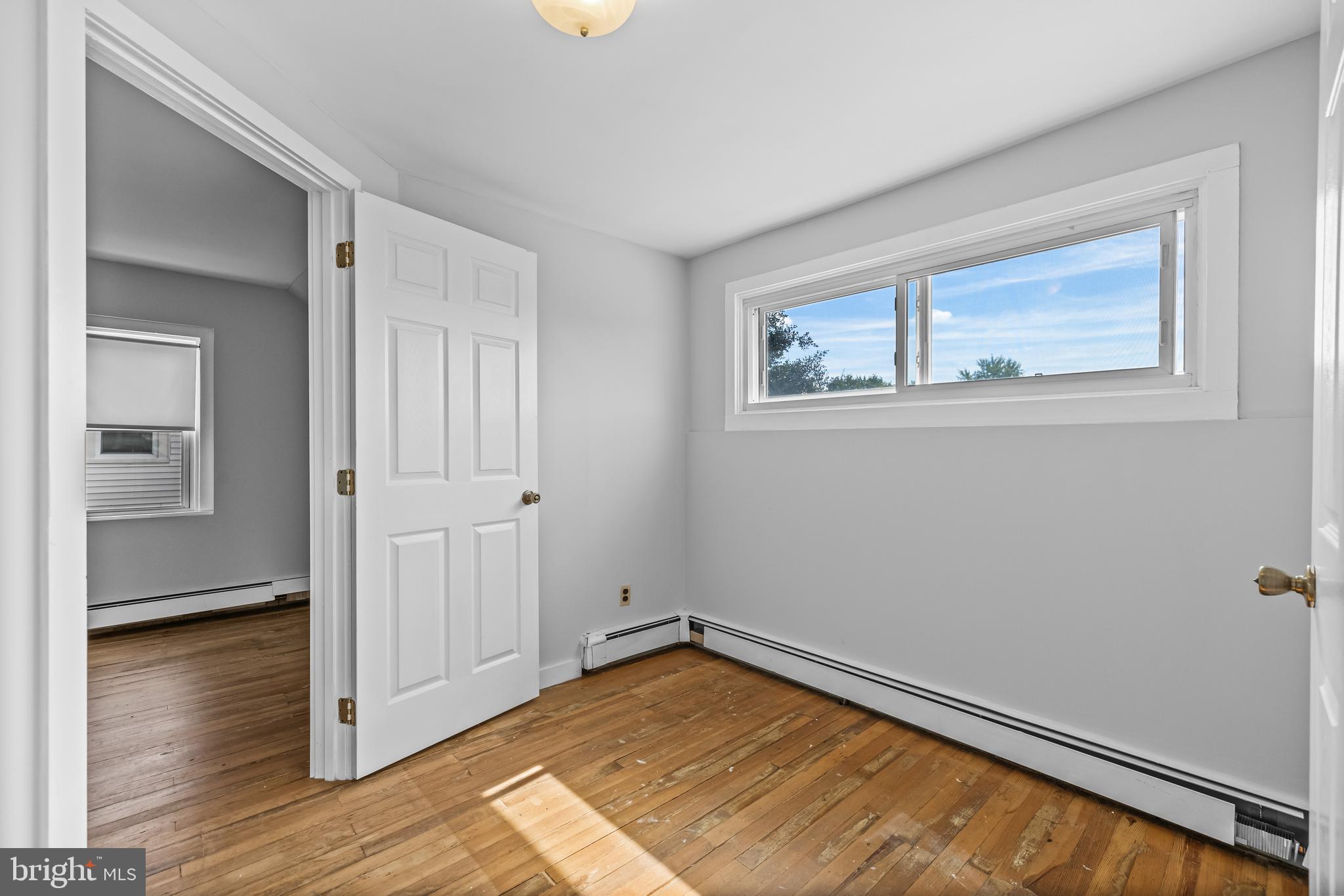 LAURAVILLE HISTORIC DISTRICT - Residential