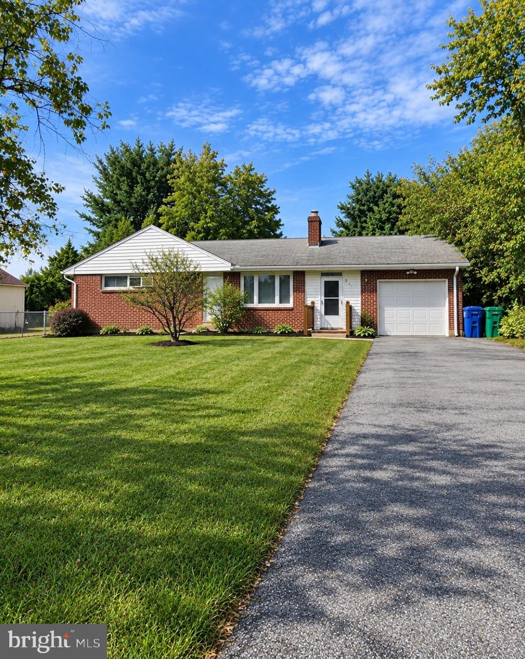 1184 FAIRMONT DRIVE