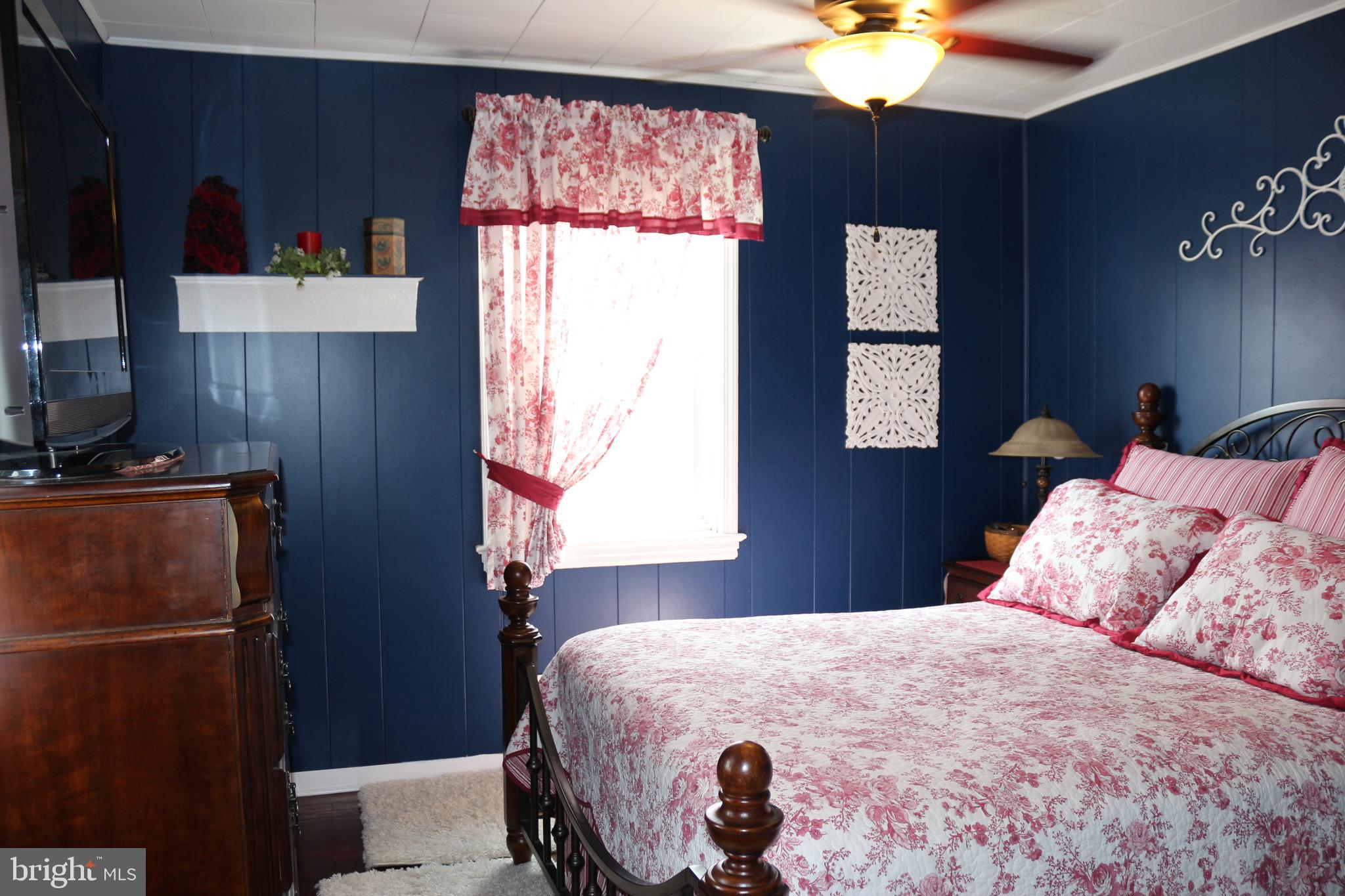 HAMILTON PARK - Residential