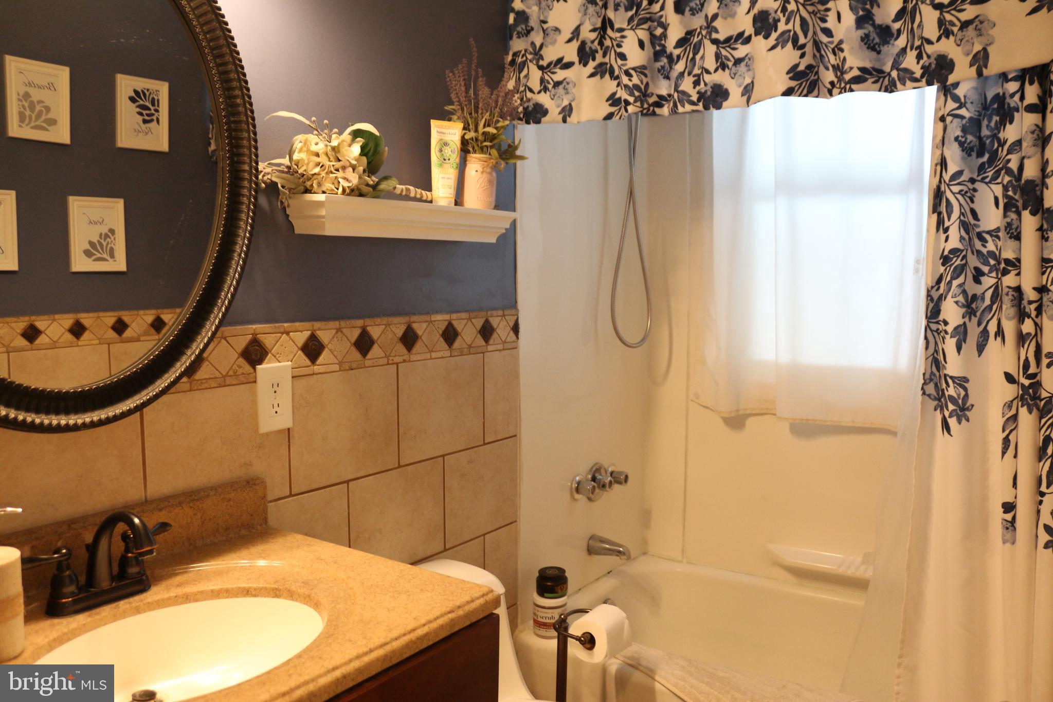 HAMILTON PARK - Residential