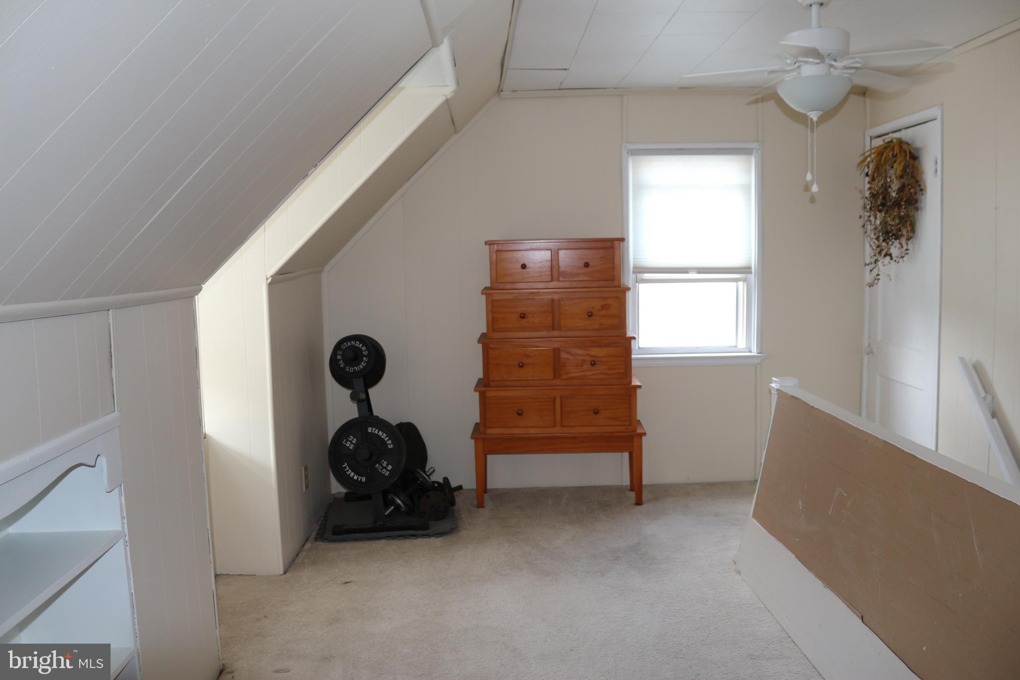 HAMILTON PARK - Residential