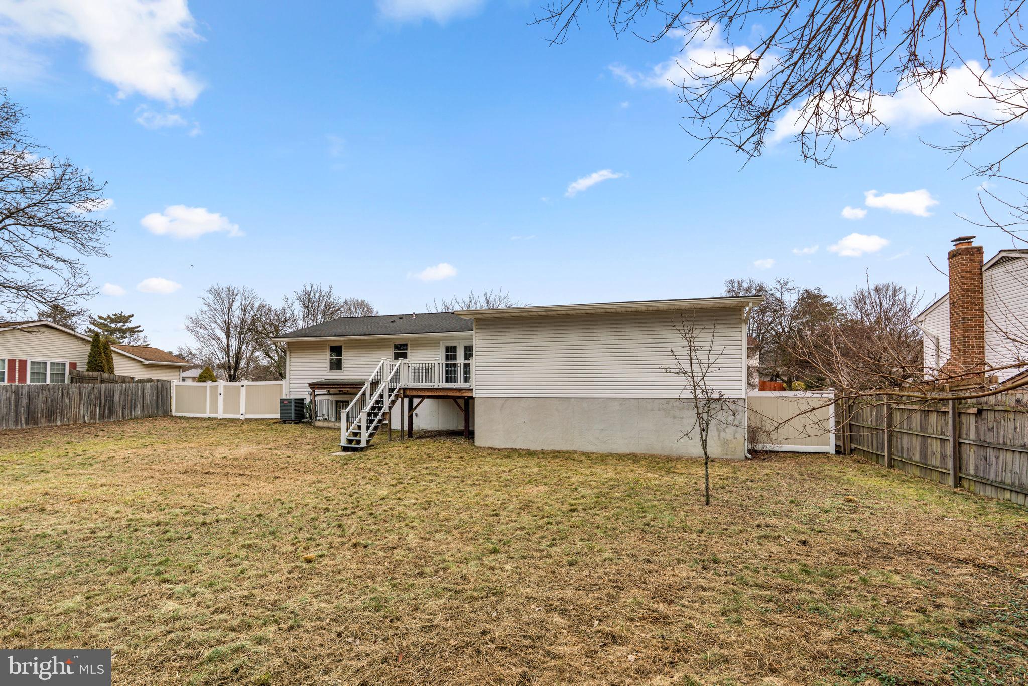 RIDGEFIELD - Residential