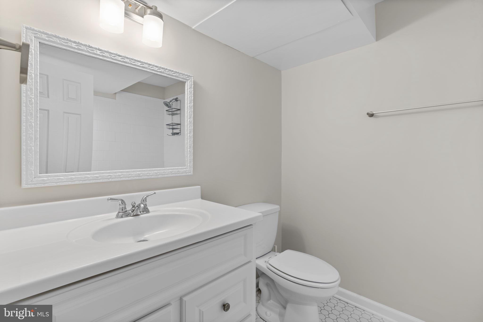 RIDGEFIELD - Residential