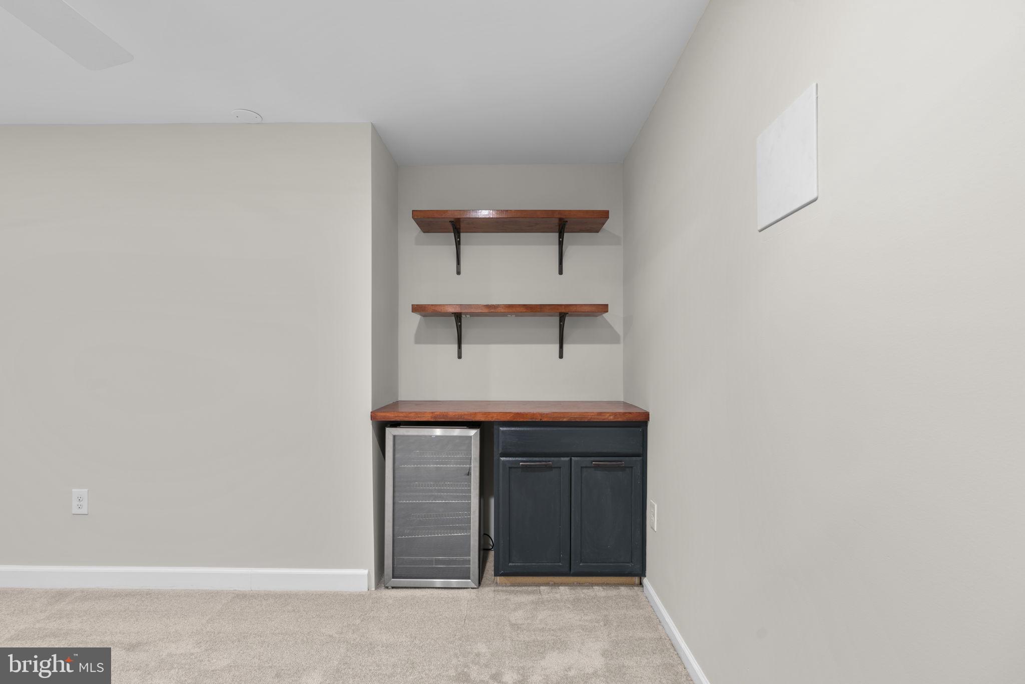 RIDGEFIELD - Residential