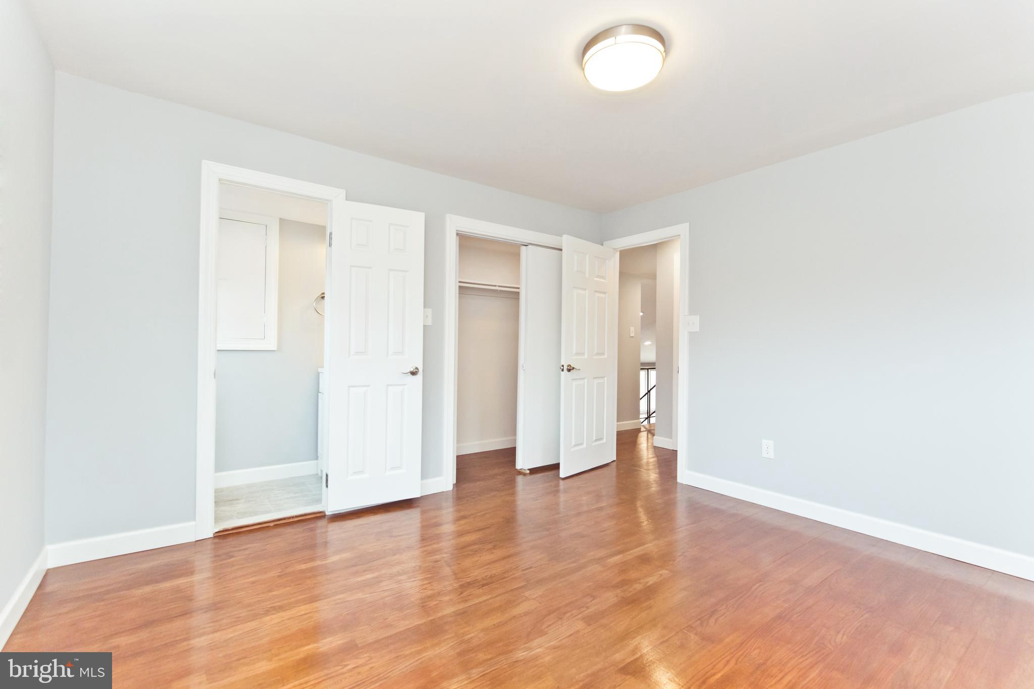 ROSE HILL FARMS - Residential