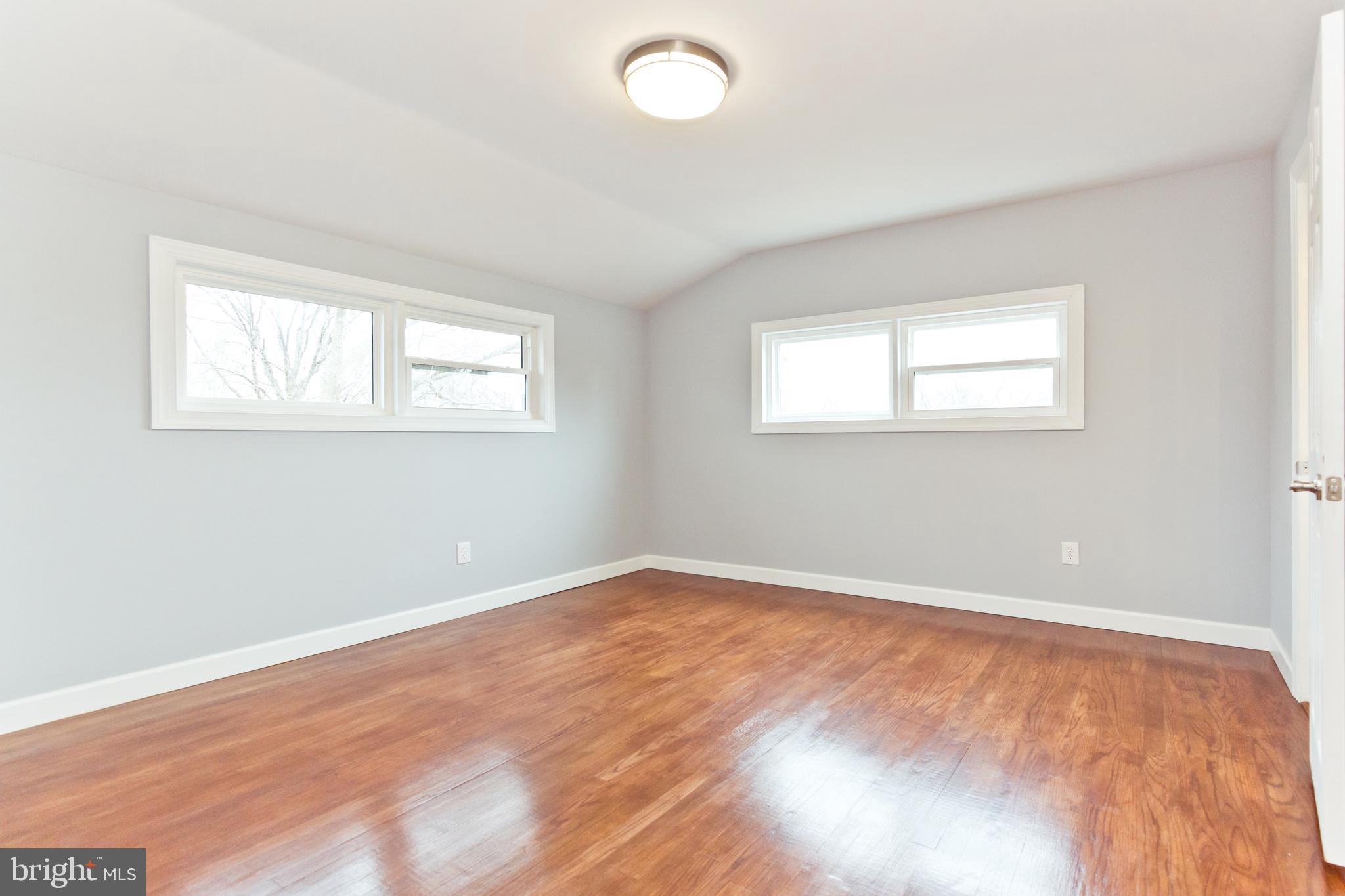 ROSE HILL FARMS - Residential