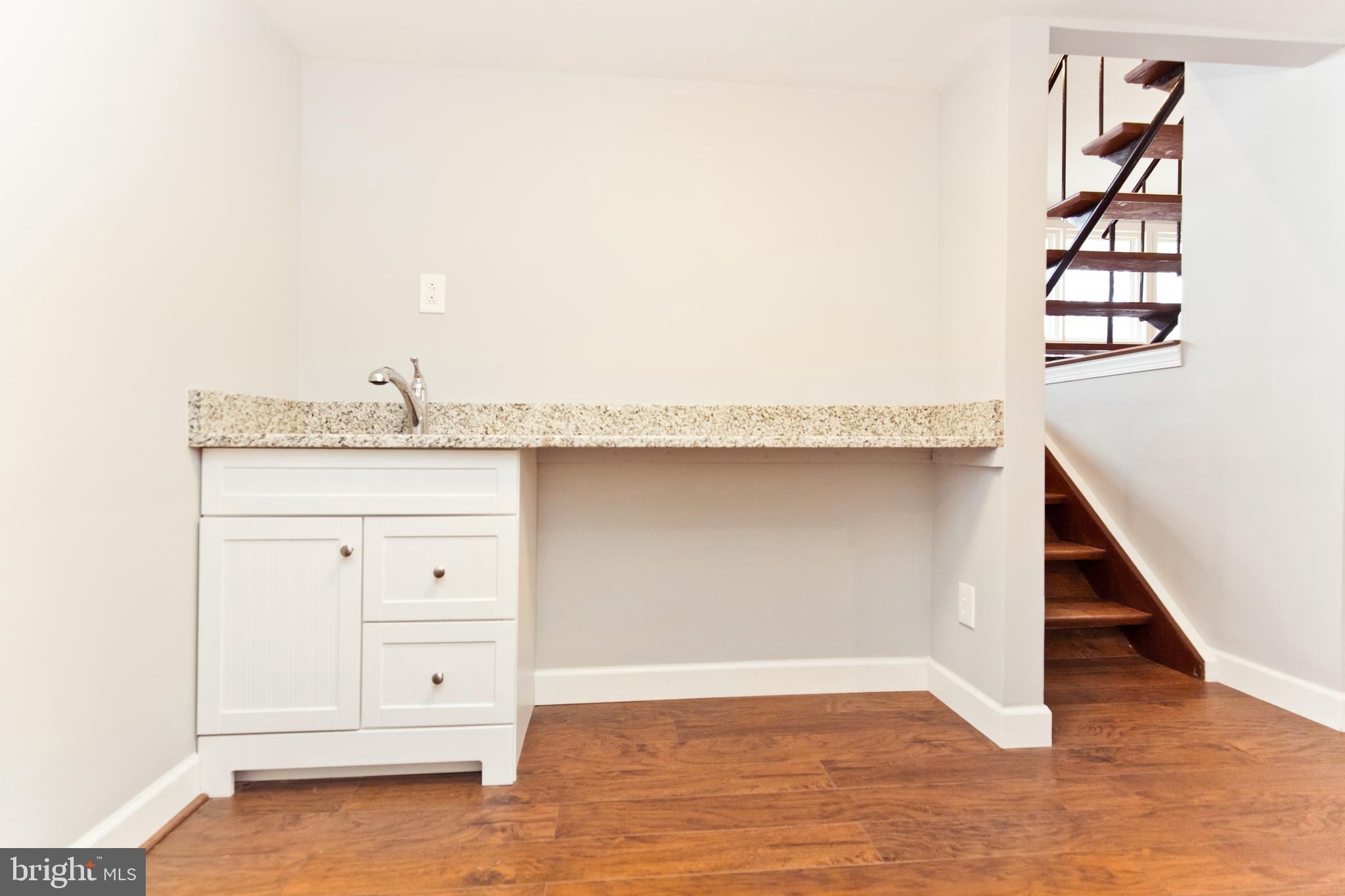 ROSE HILL FARMS - Residential