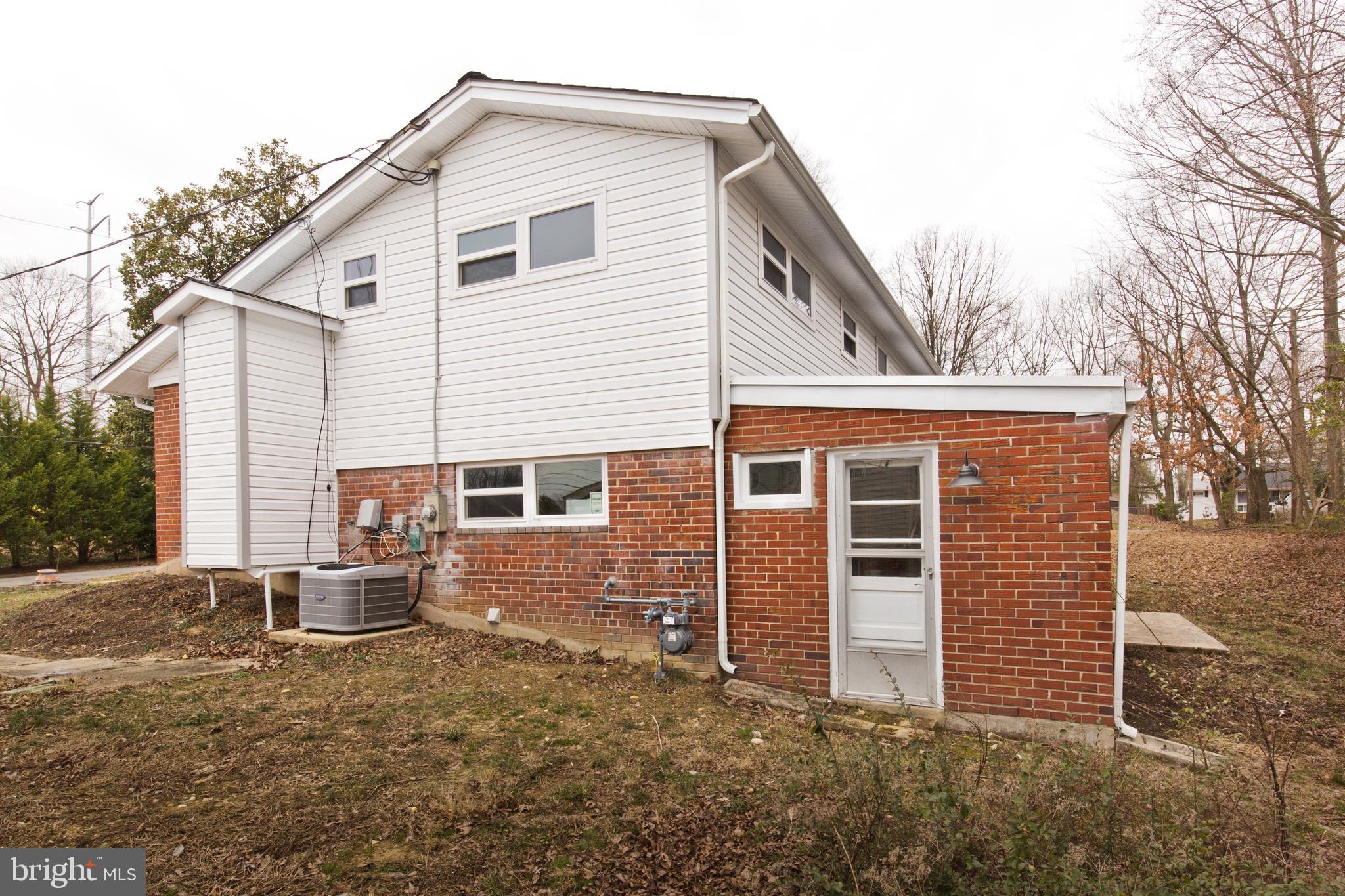 ROSE HILL FARMS - Residential