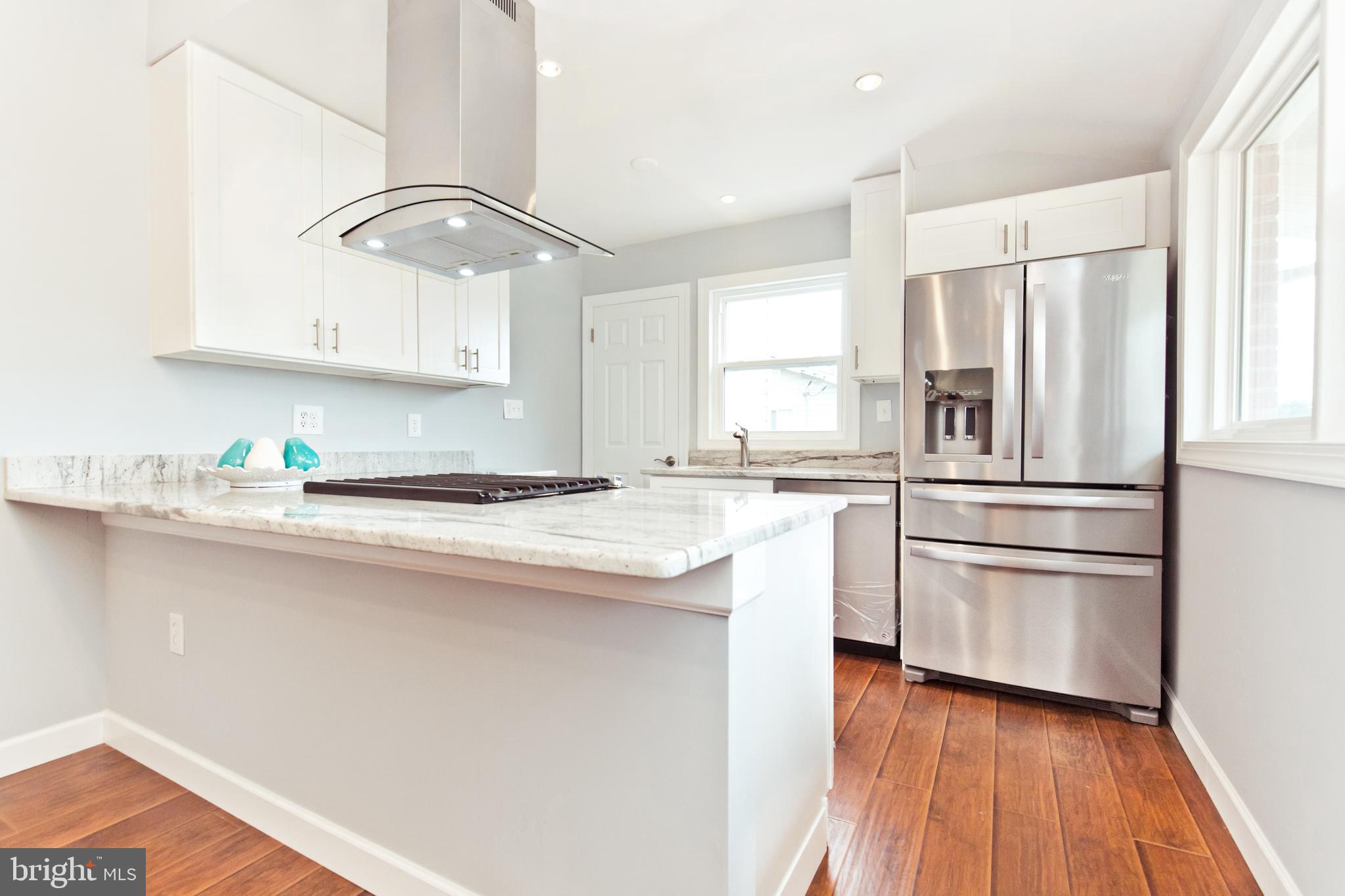 ROSE HILL FARMS - Residential