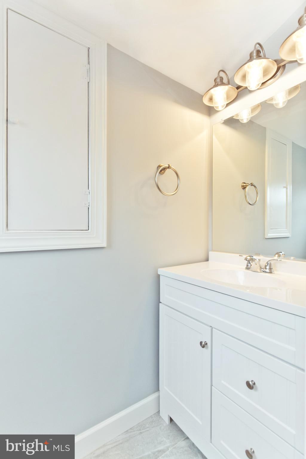 ROSE HILL FARMS - Residential