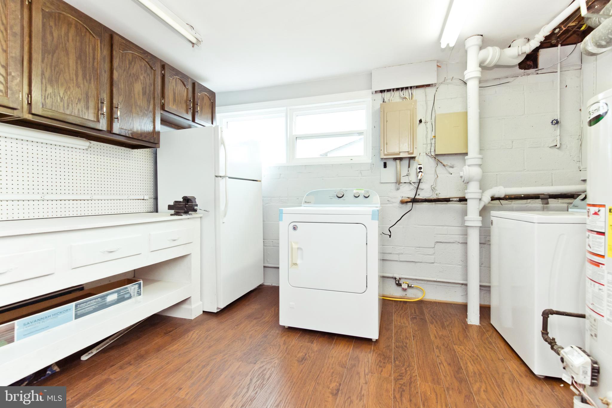 ROSE HILL FARMS - Residential