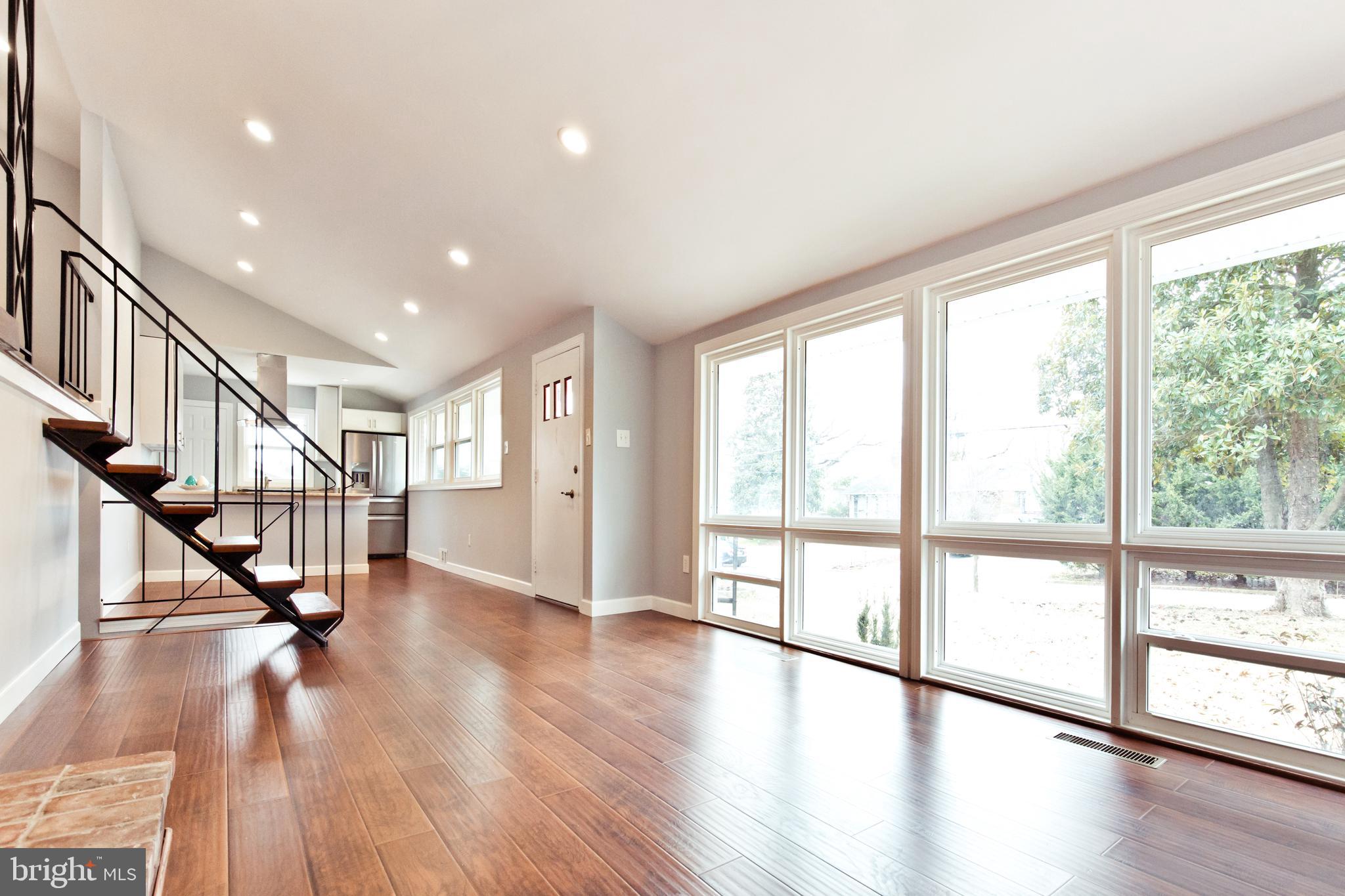 ROSE HILL FARMS - Residential