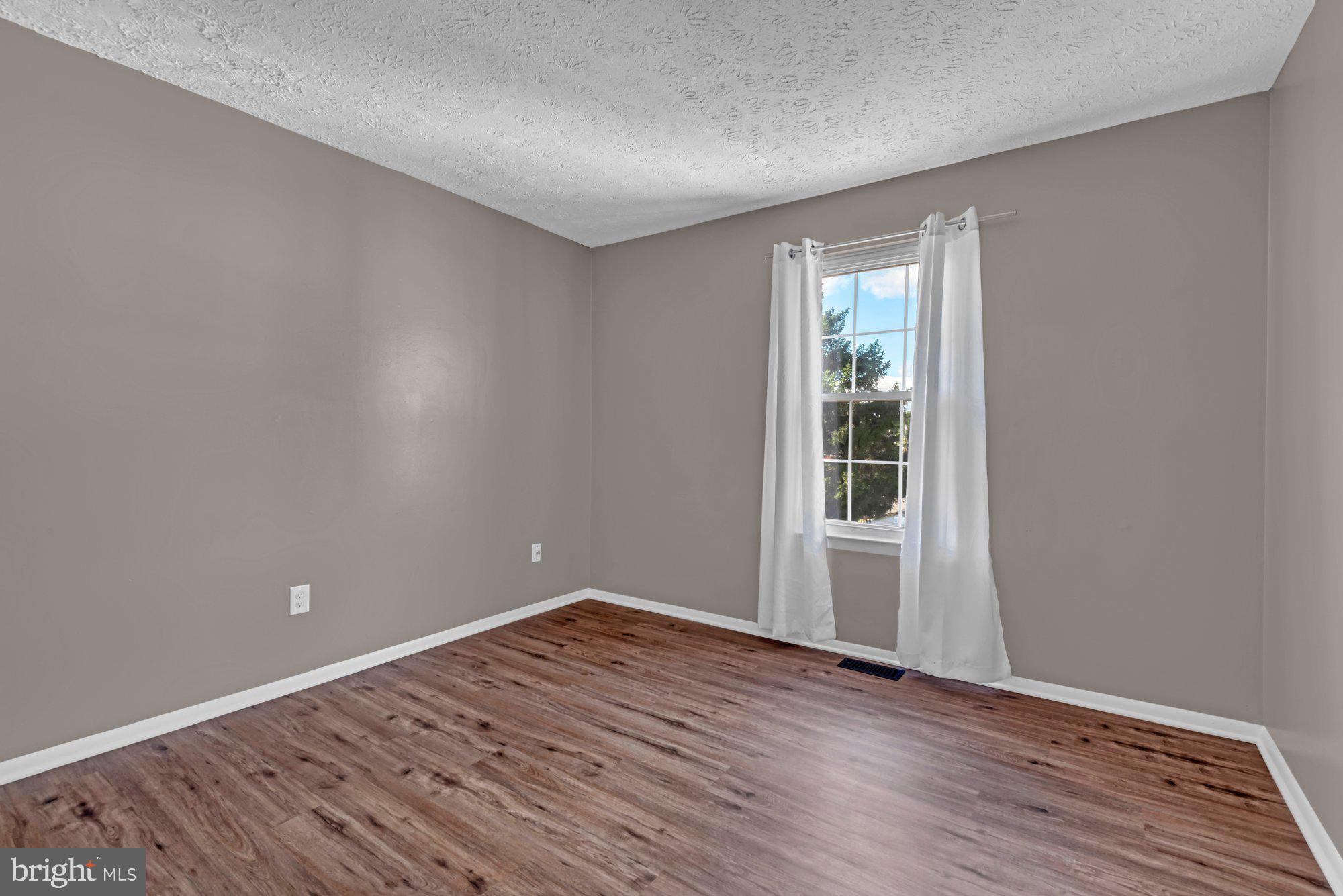 COTTAGE GROVE - Residential