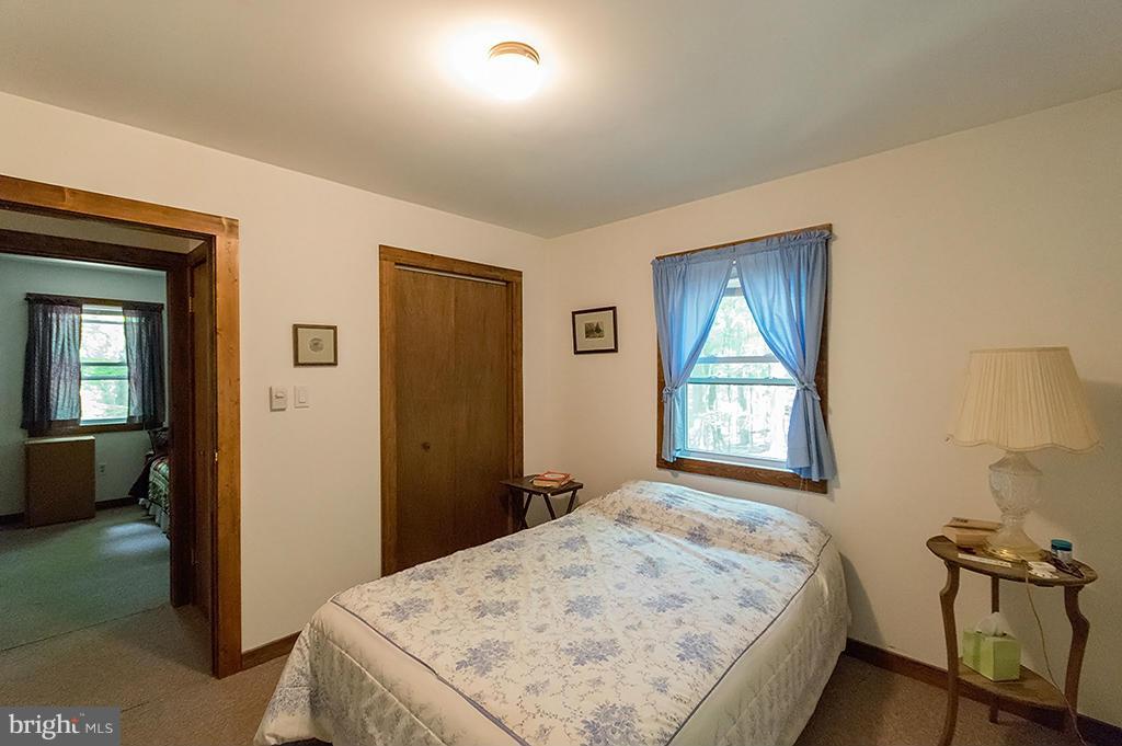 ROUSE MOUNTAIN - Residential