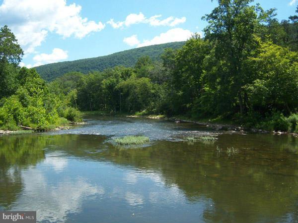 ROUSE MOUNTAIN - Residential