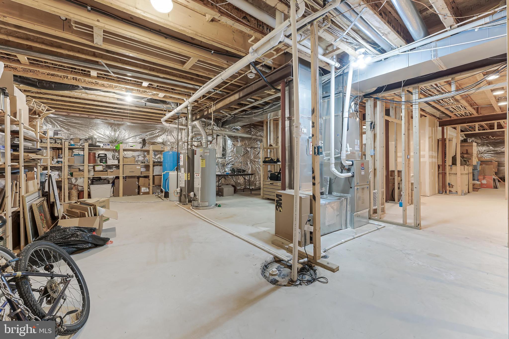 FAIRFAX FARMS - Residential