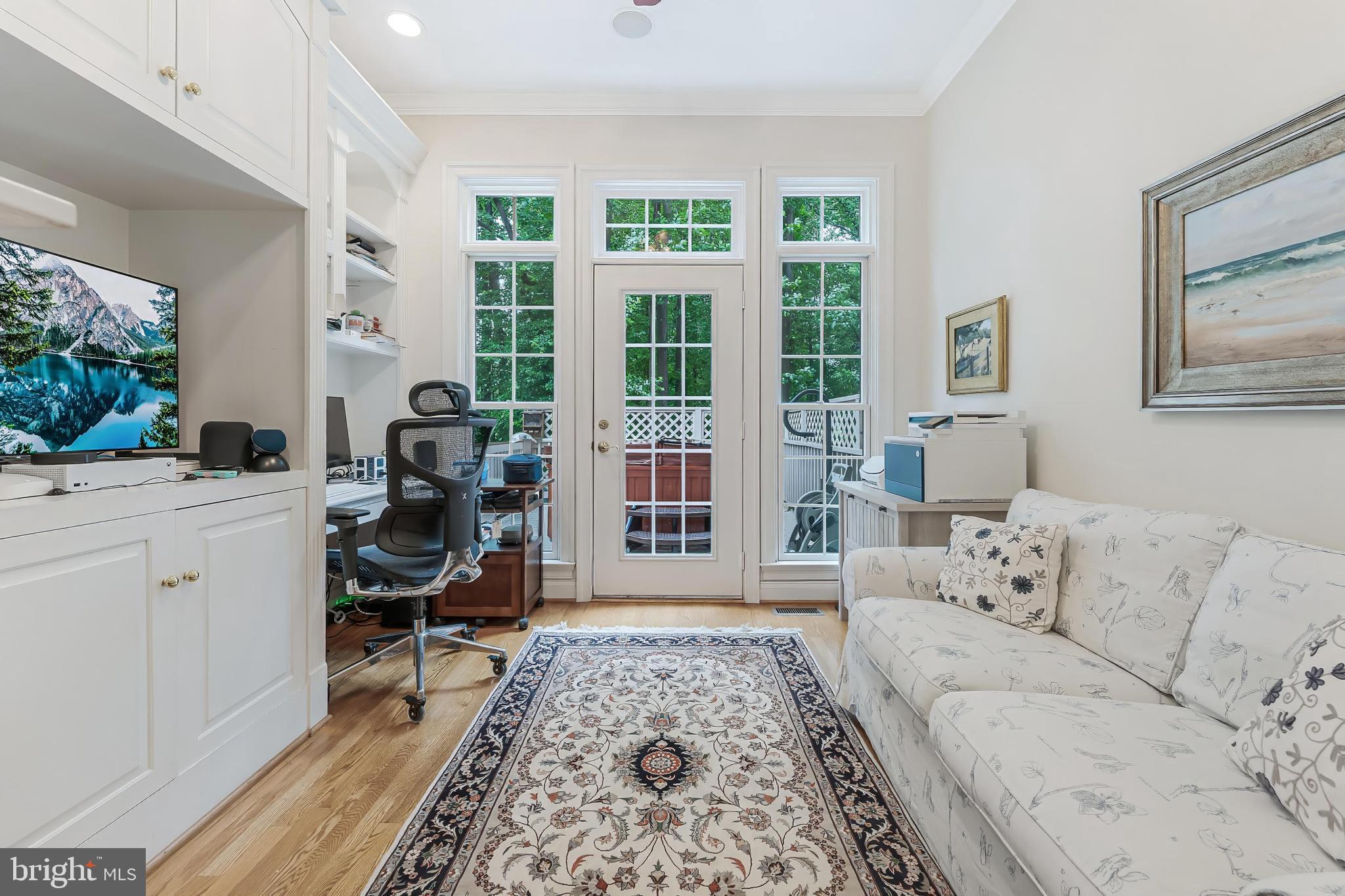 FAIRFAX FARMS - Residential