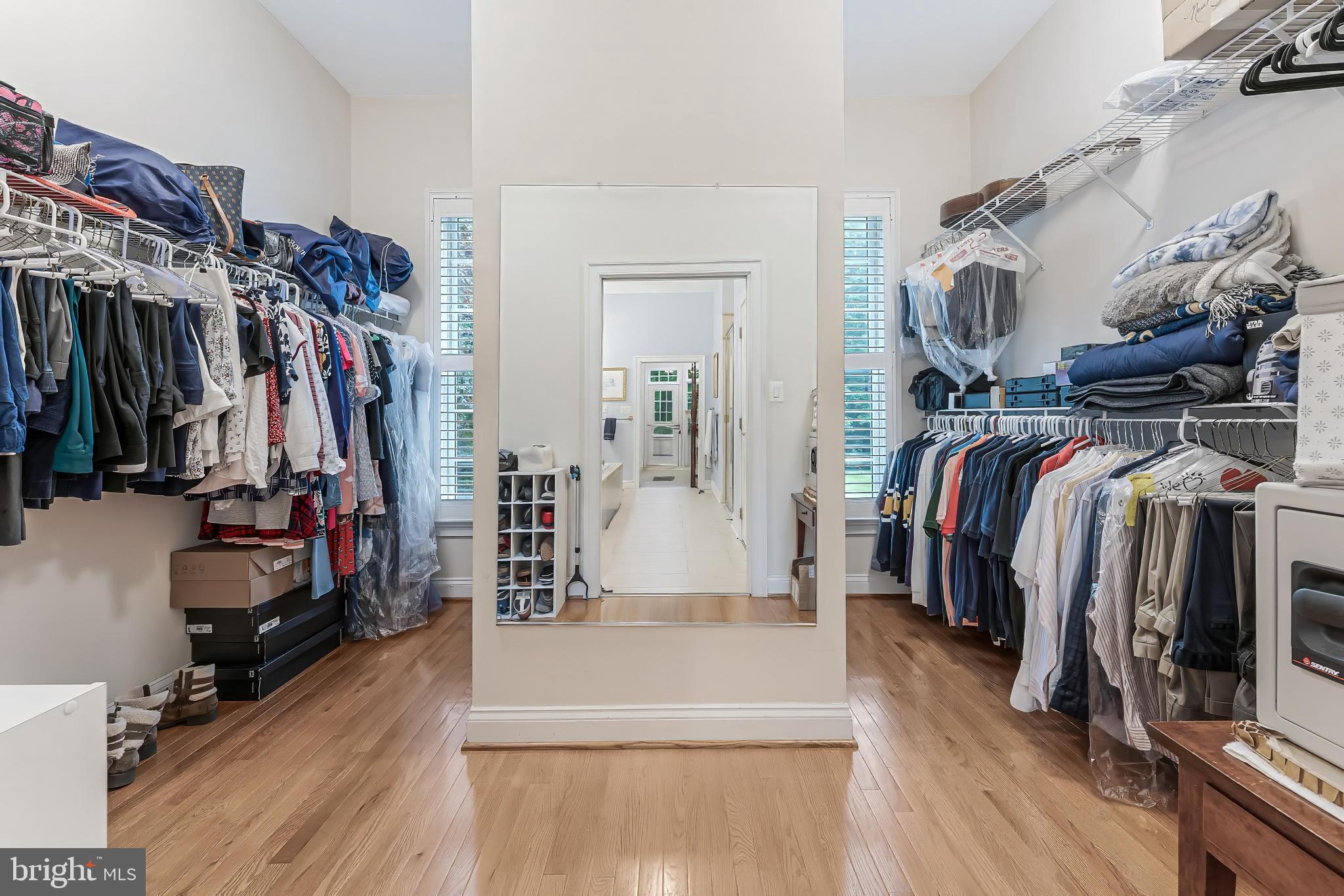 FAIRFAX FARMS - Residential