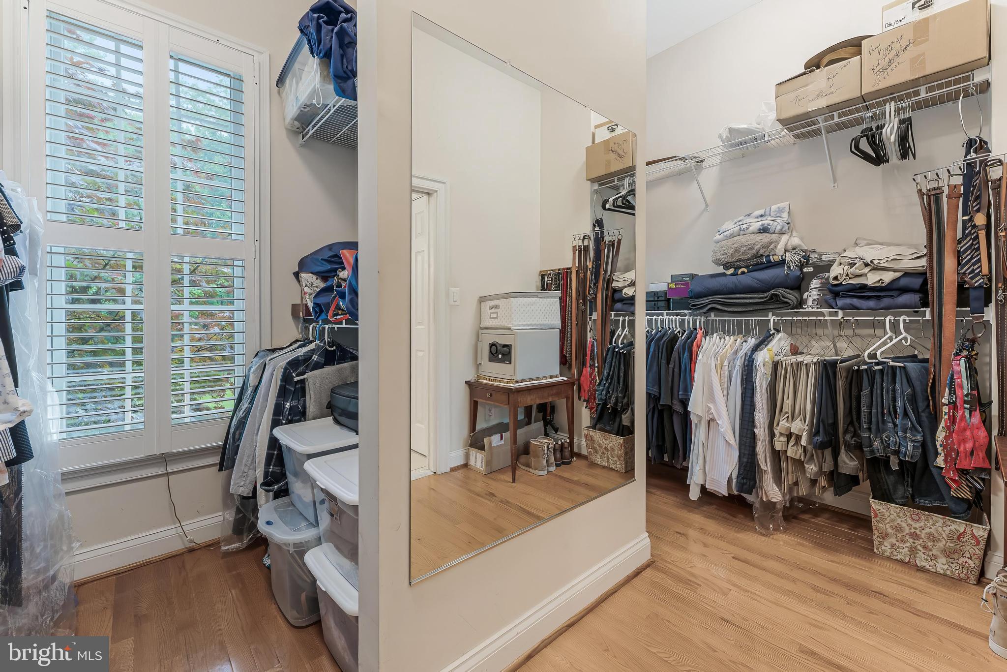 FAIRFAX FARMS - Residential