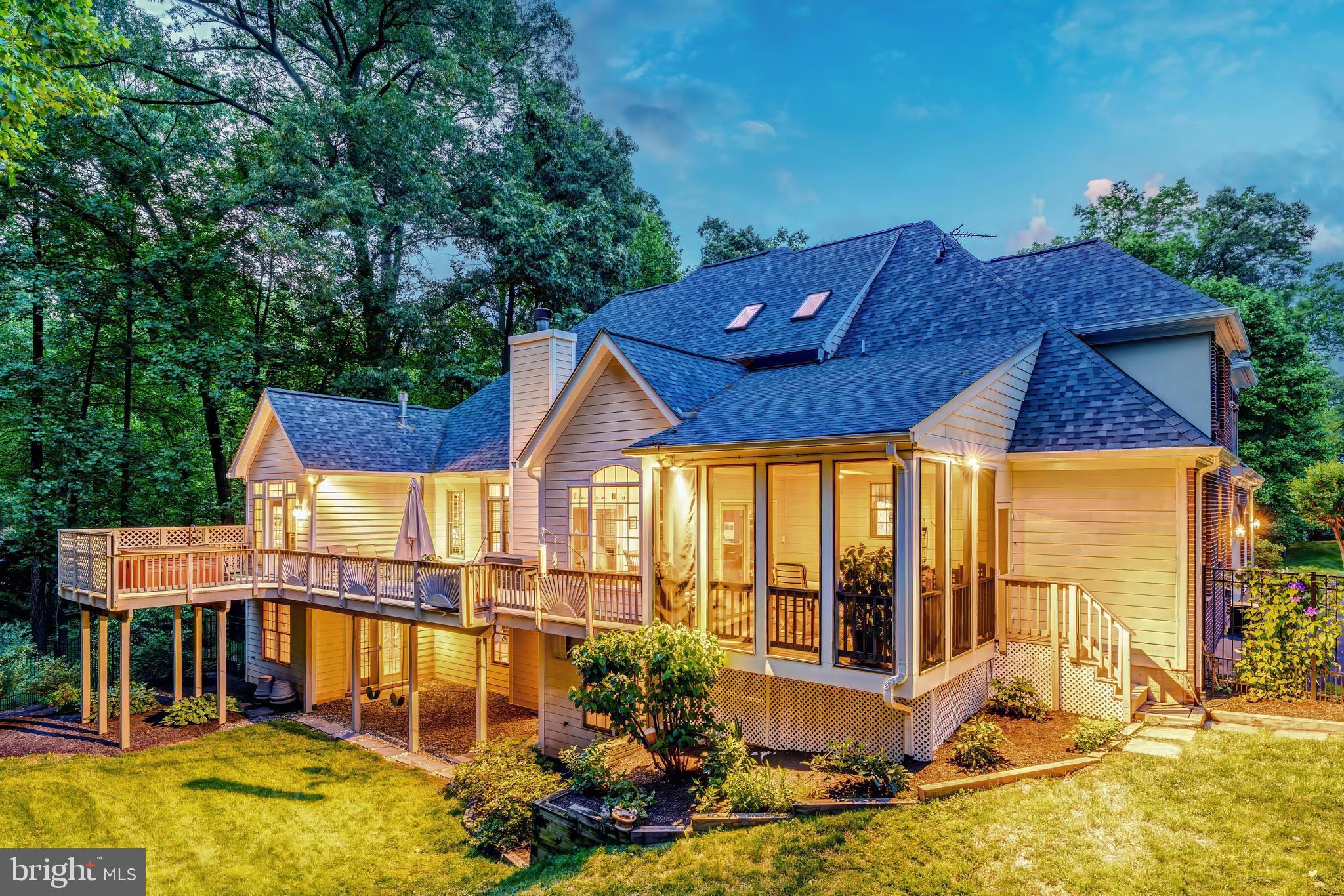 FAIRFAX FARMS - Residential