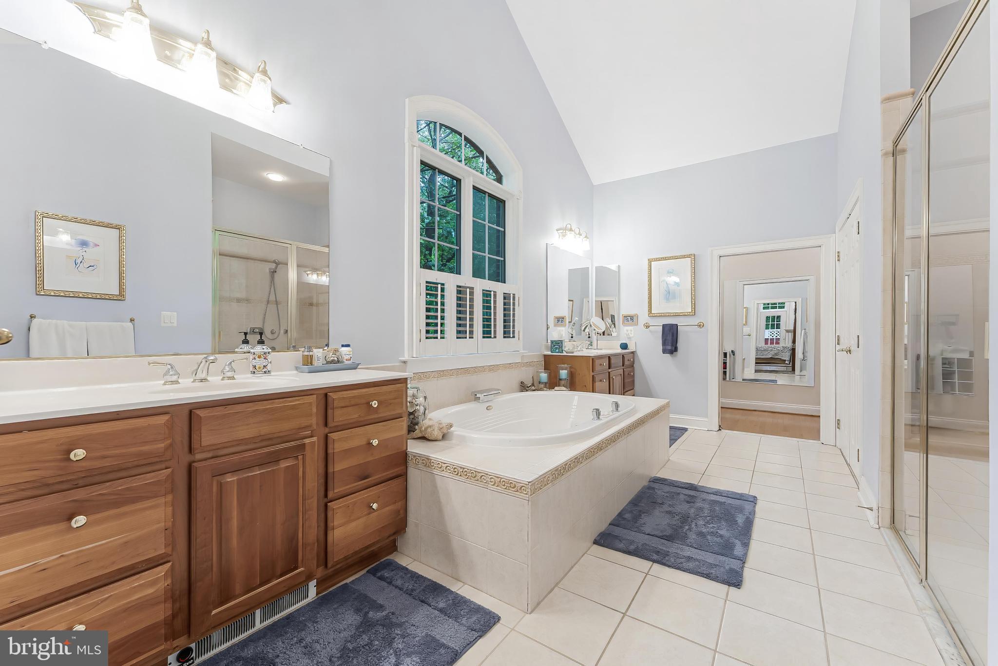 FAIRFAX FARMS - Residential