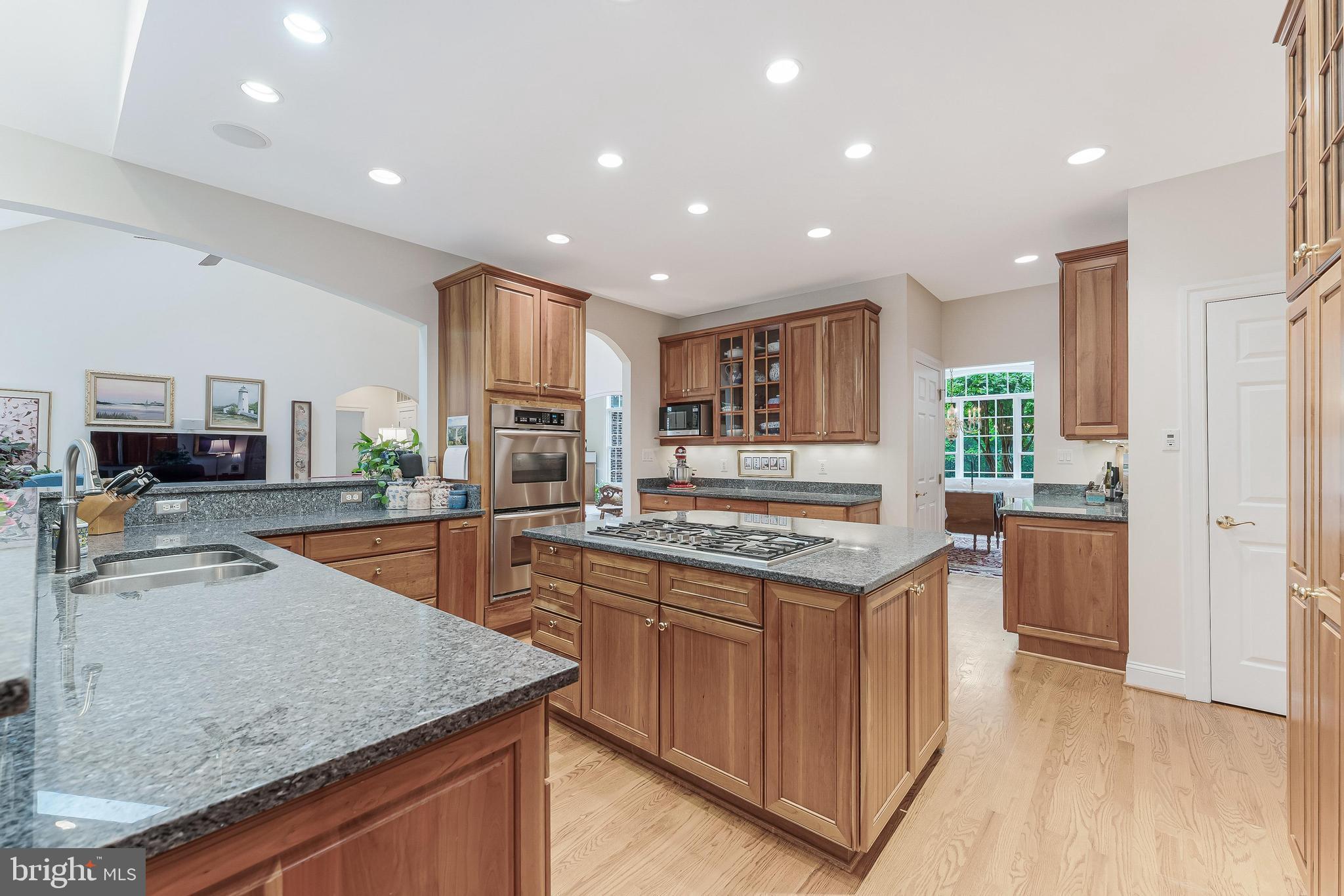 FAIRFAX FARMS - Residential