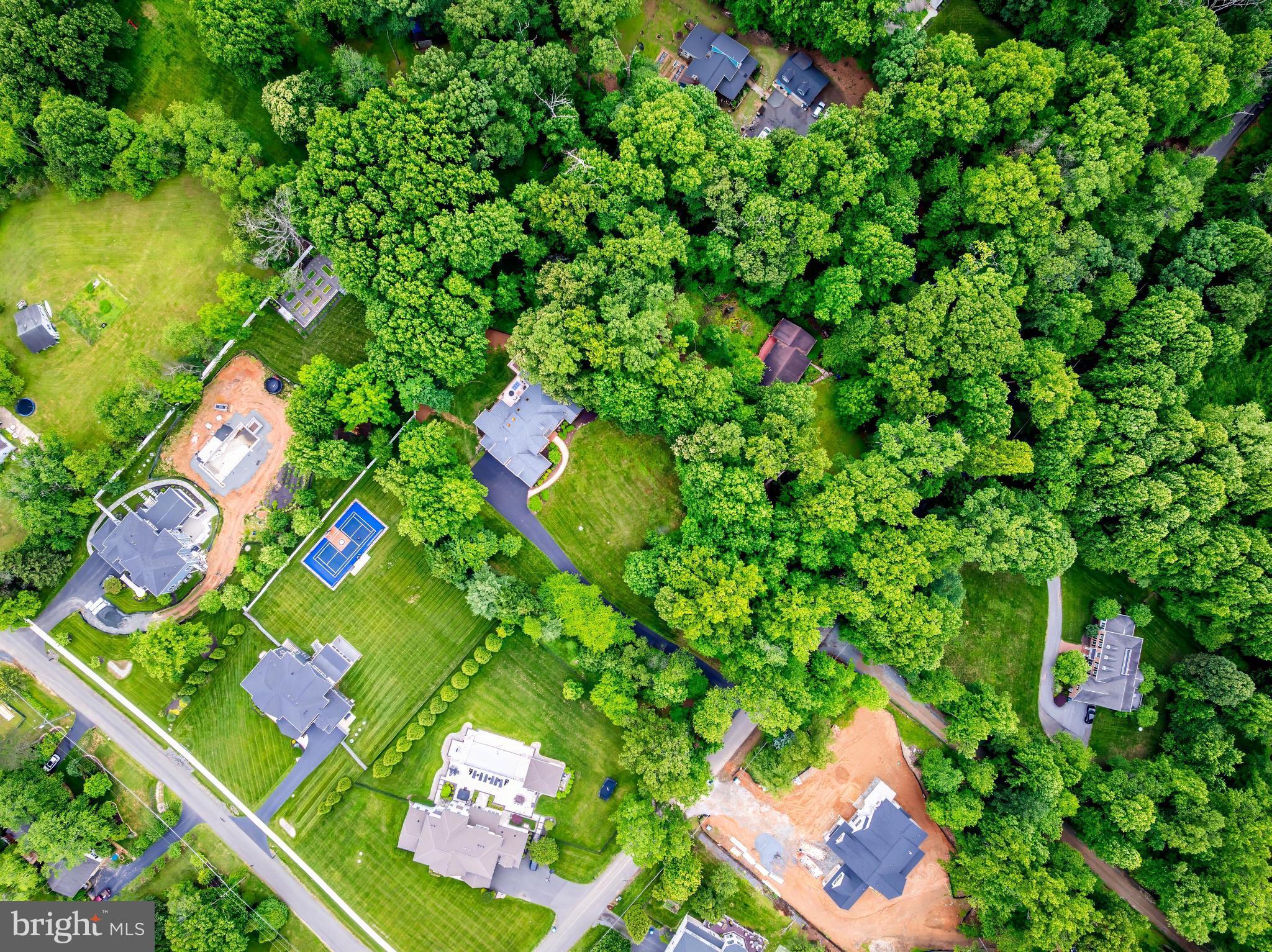 FAIRFAX FARMS - Residential