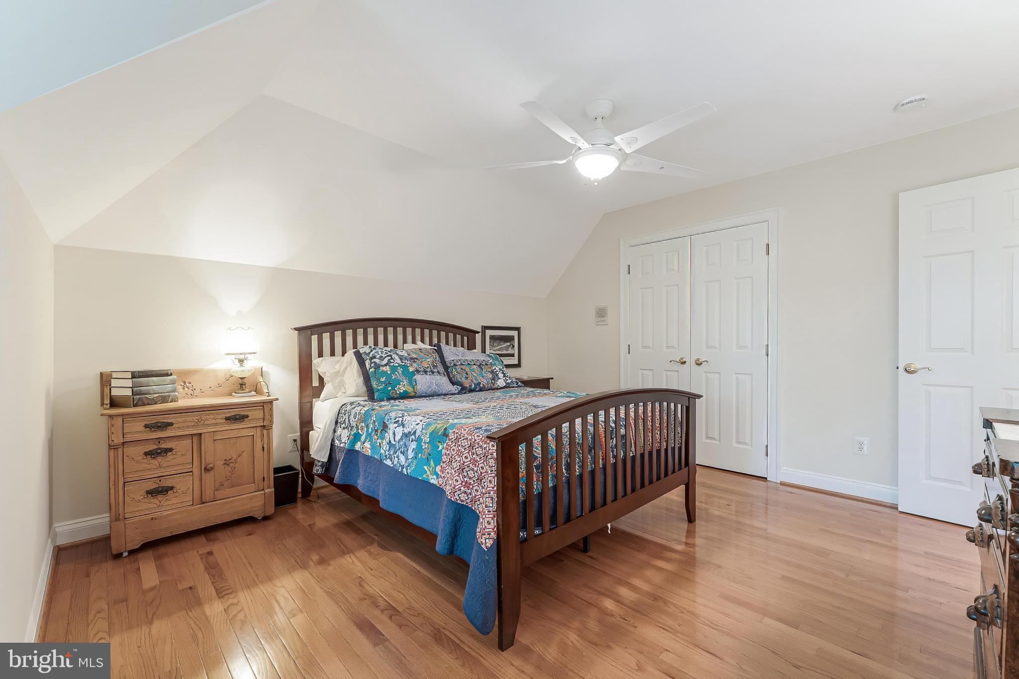 FAIRFAX FARMS - Residential