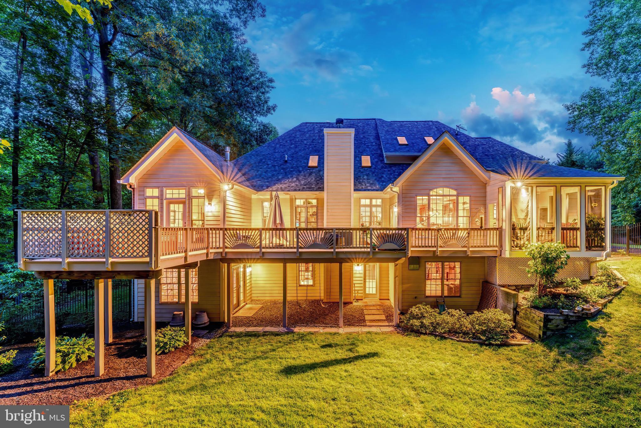 11709 PINE TREE DRIVE