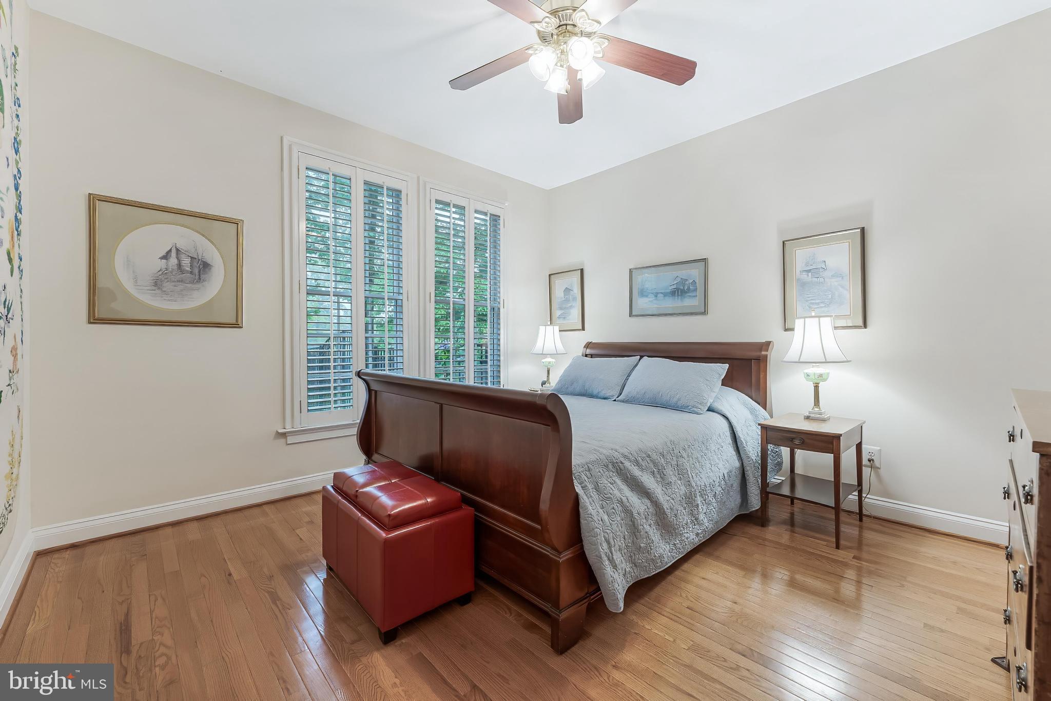 FAIRFAX FARMS - Residential