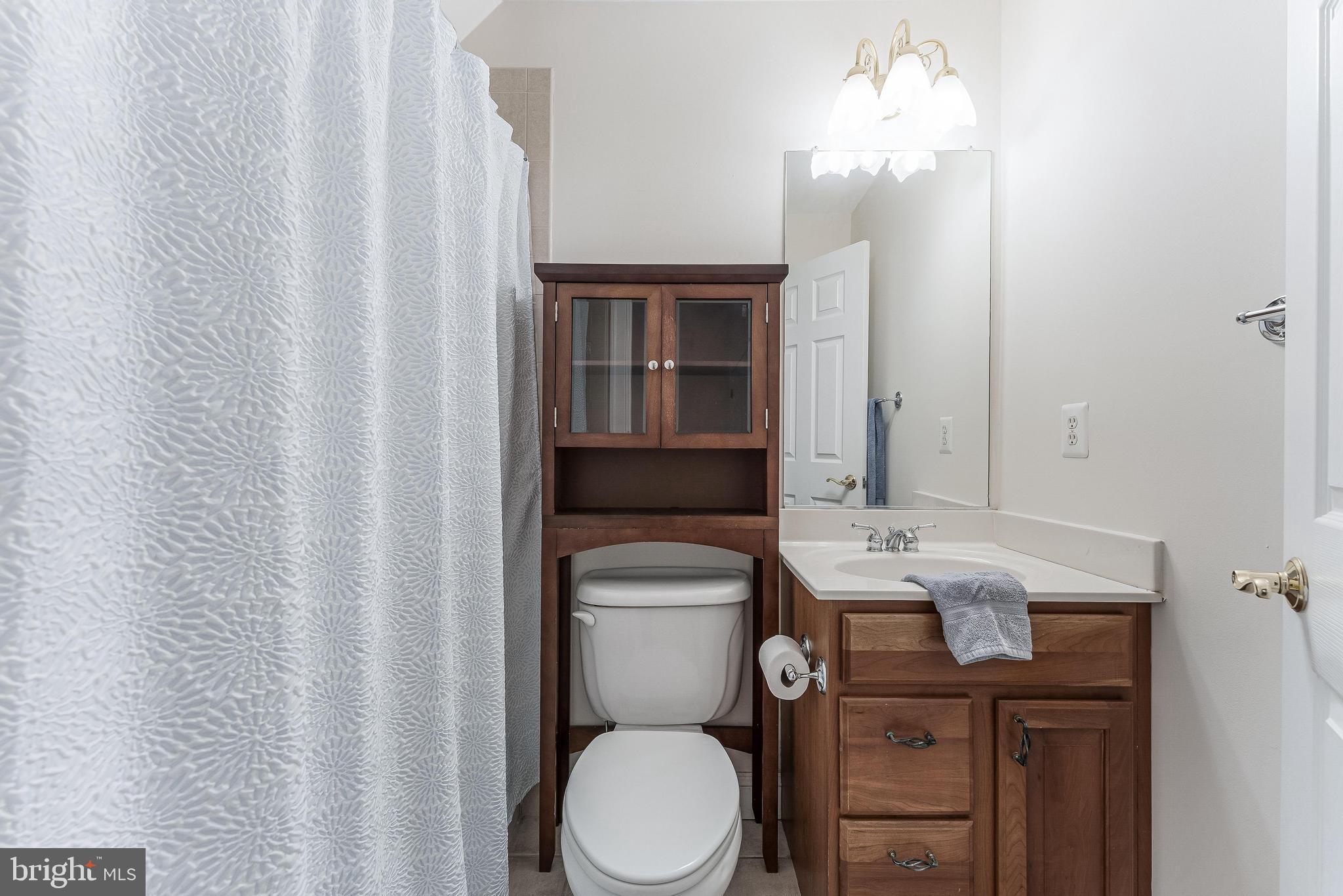 FAIRFAX FARMS - Residential