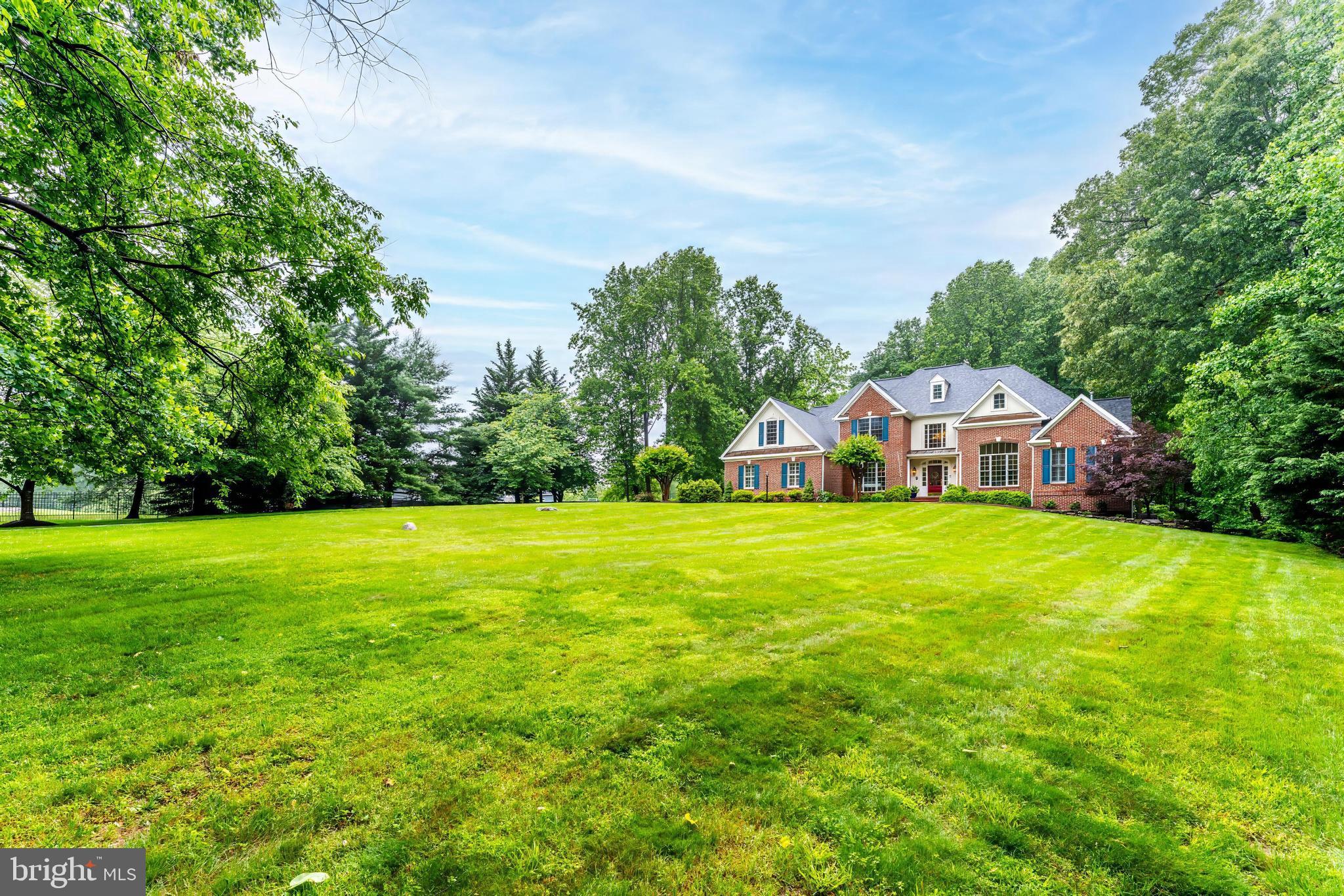 FAIRFAX FARMS - Residential