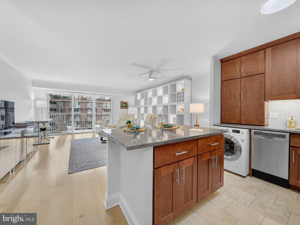 510 N STREET SW N422