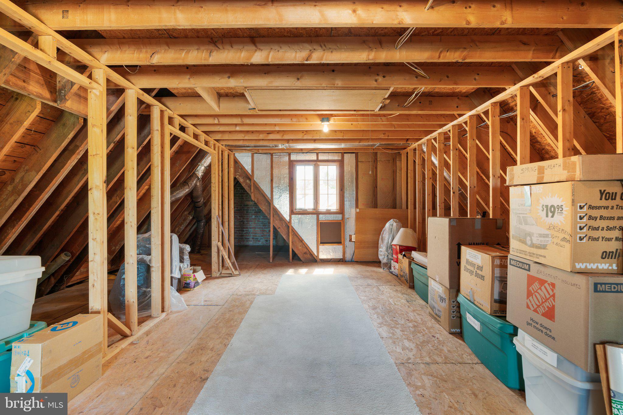 COLLEGE HEIGHTS - Residential