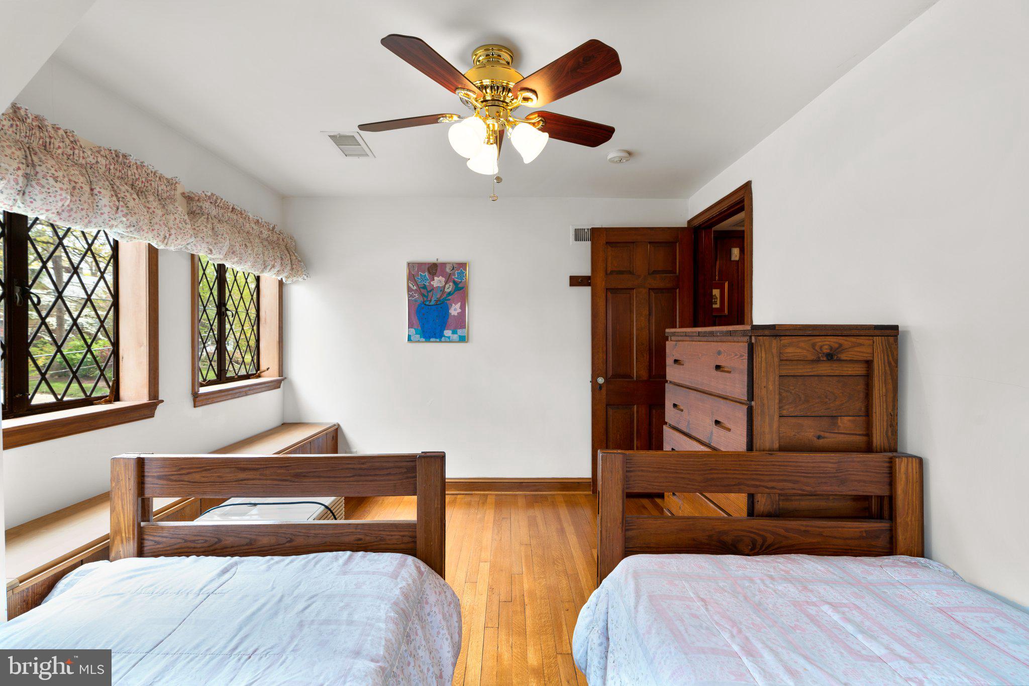 COLLEGE HEIGHTS - Residential