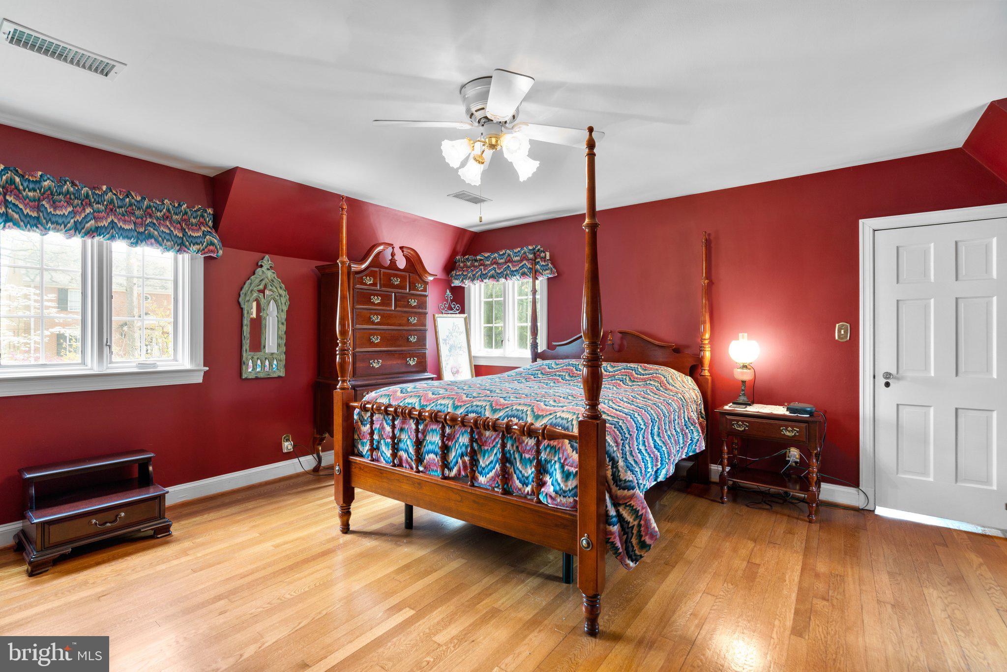 COLLEGE HEIGHTS - Residential