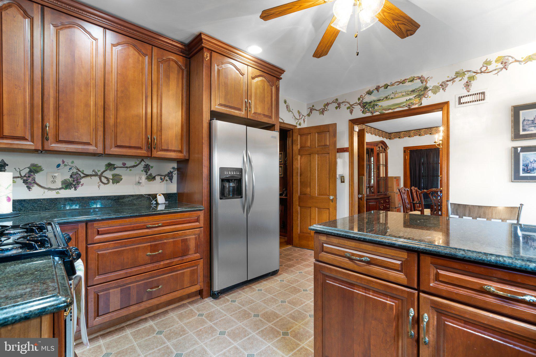 COLLEGE HEIGHTS - Residential