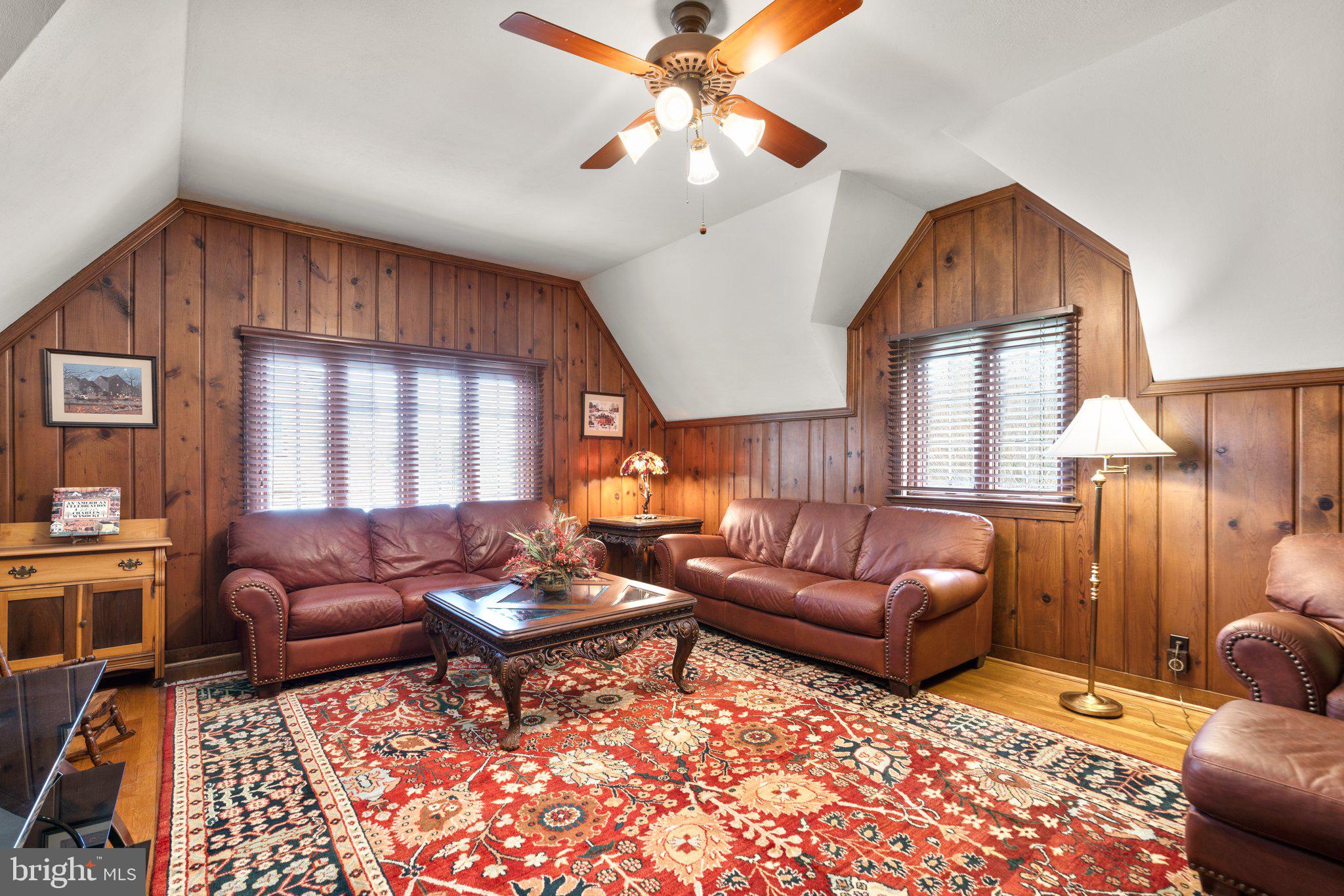 COLLEGE HEIGHTS - Residential