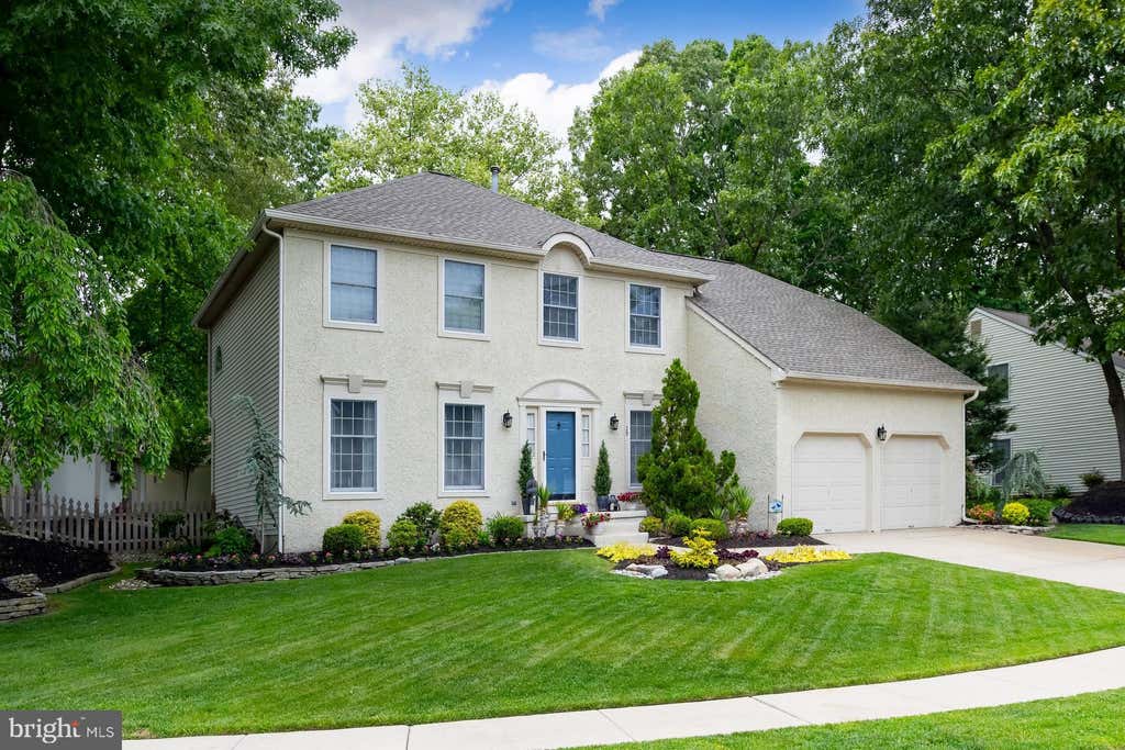 Photo of 29 Driftwood Court, GLASSBORO, NJ 08028 (MLS # NJGL2073372)