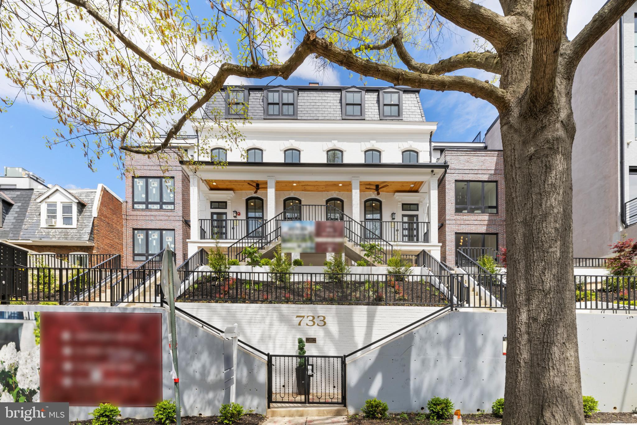 733 EUCLID STREET NW 201