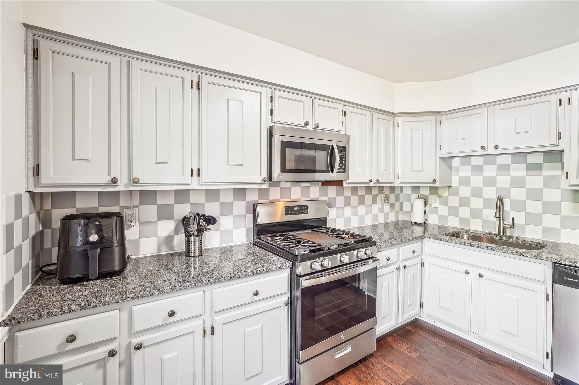 DALE CITY - Residential