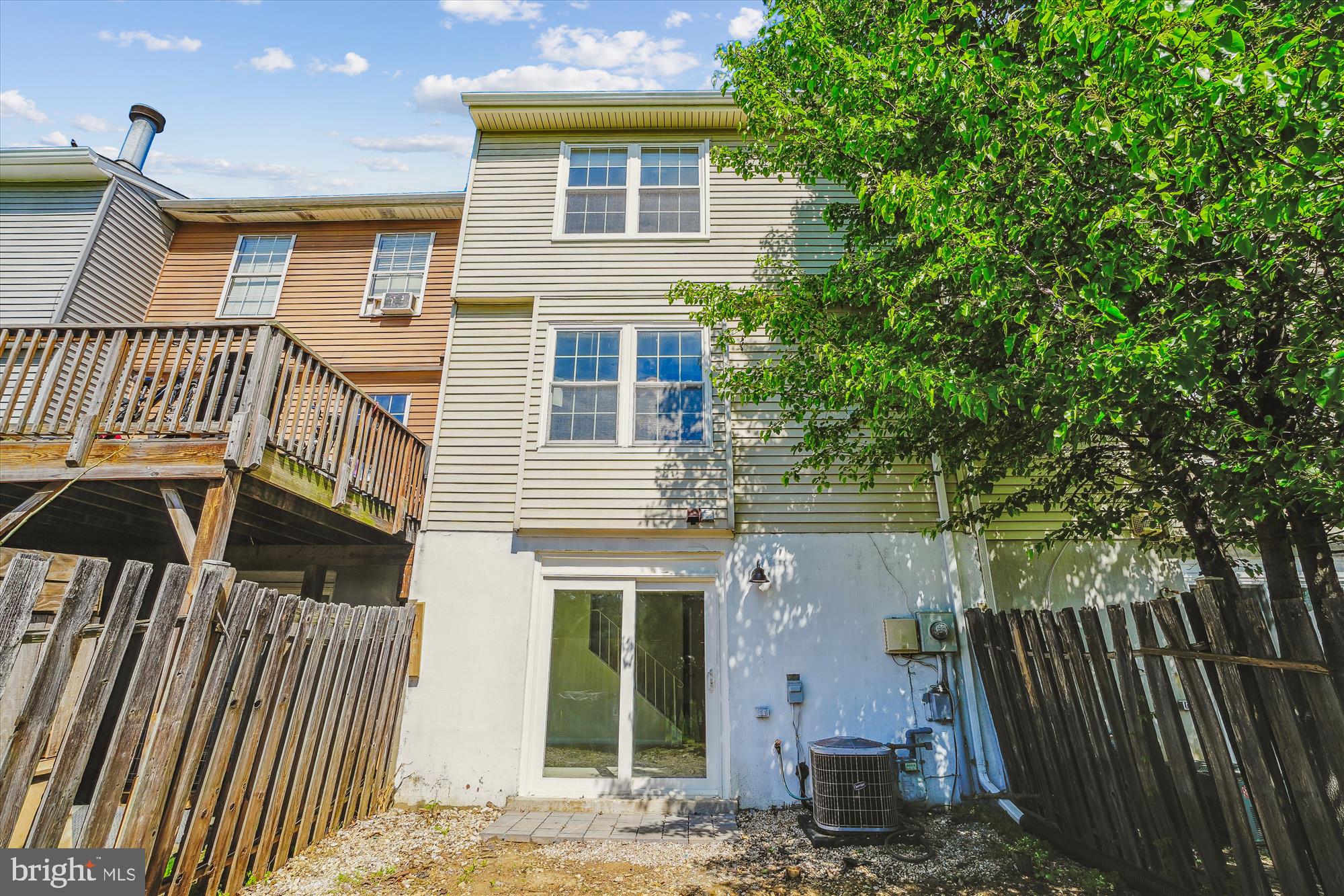 DALE CITY - Residential