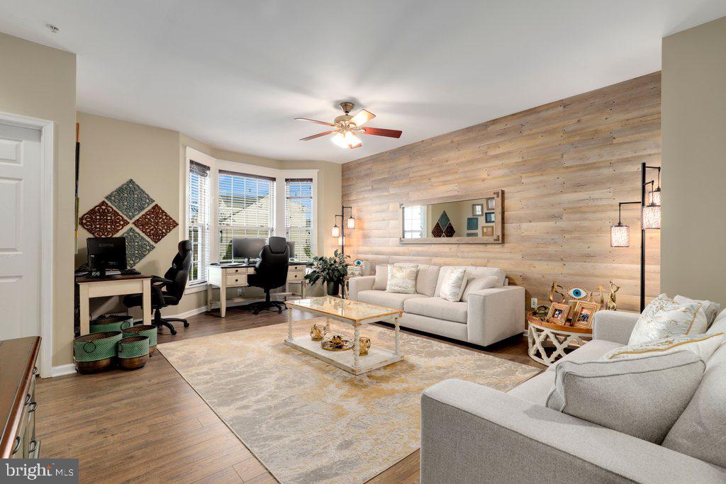 WESTVIEW CORPORATE CENTER - Residential