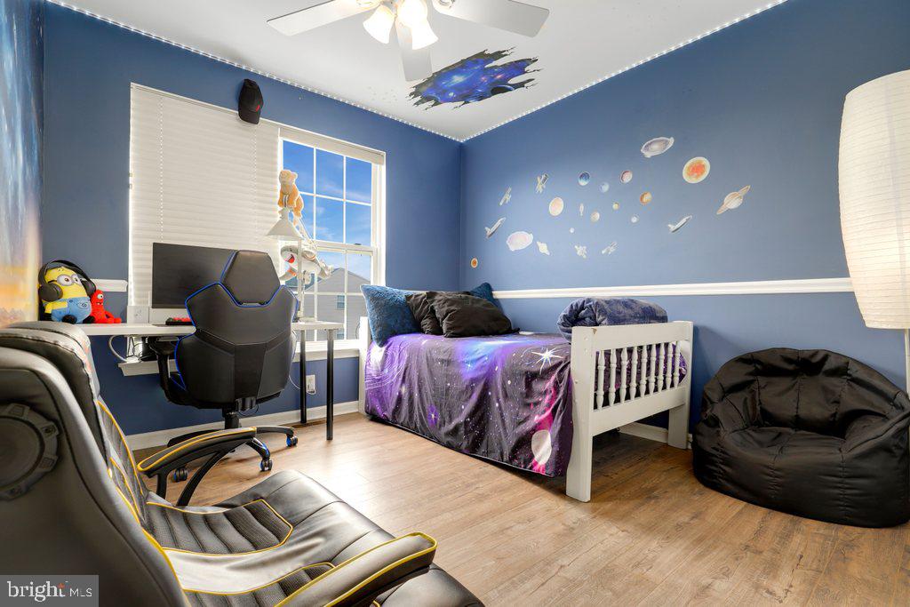 WESTVIEW CORPORATE CENTER - Residential