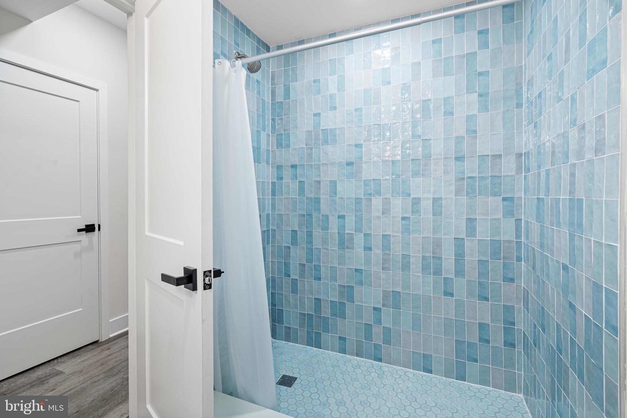 NEWTOWN ESTATES - Residential