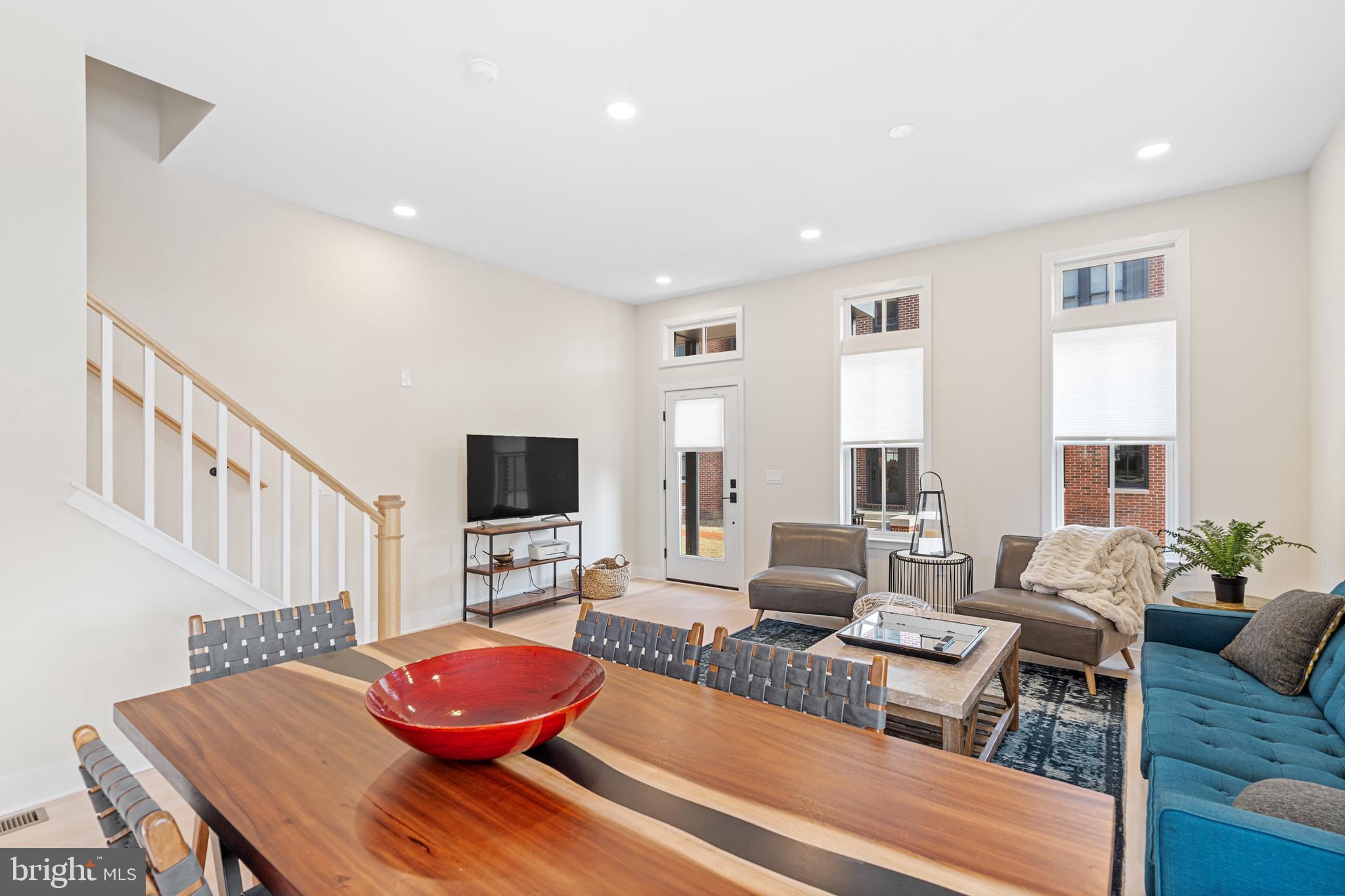 NEWTOWN ESTATES - Residential